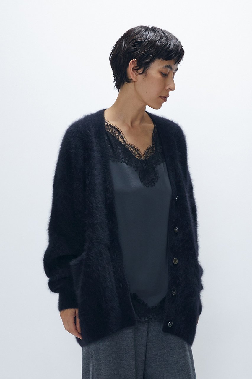 【プルミエ アロンディスモン/1er Arrondissement】のレースサテンキャミソール 人気、トレンドファッション・服の通販 founy(ファニー) 　ファッション　Fashion　レディースファッション　Fashion for Women　トップス・カットソー　Cut & Sew Tops　キャミソール&ノースリーブ　Camisoles & Sleeveless Tops　シャツ・ブラウス・オフィスカジュアル　Elegant Blouses & Button-Ups　ロングTシャツ・Tシャツ　Longline T-Shirts & Tees　カットソー・ベーシックTシャツ　Cut-and-Sewn Tops / Stretch Tees & Basics　エレガント 上品　Elegant　キャミソール　Camisole, Spaghetti Strap Top　サテン　Satin, Glossy Fabric　シルク　Silk, 100% Silk　タンク　Tank Top, Sleeveless Top　フランス　France, French　レース　Lace, Lace Fabric　other-7|ID: prp329100004929689 ipo3291000000036996233