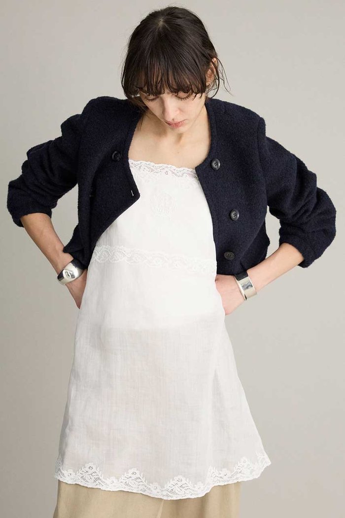 【ブリル/BRILL】のシシュウキャミソール インテリア・キッズ・メンズ・レディースファッション・服の通販 founy(ファニー) https://founy.com/ ファッション Fashion レディースファッション Fashion for Women トップス・カットソー Cut & Sew Tops キャミソール&ノースリーブ Camisoles & Sleeveless Tops シャツ・ブラウス・オフィスカジュアル Elegant Blouses & Button-Ups ロングTシャツ・Tシャツ Longline T-Shirts & Tees カットソー・ベーシックTシャツ Cut-and-Sewn Tops / Stretch Tees & Basics キャミソール Camisole, Spaghetti Strap Top クラシカル Classical, Vintage-Inspired タンク Tank Top, Sleeveless Top フランス France, French リネン Linen, Linen Fabric |ID: prp329100004929925 ipo3291000000036998888