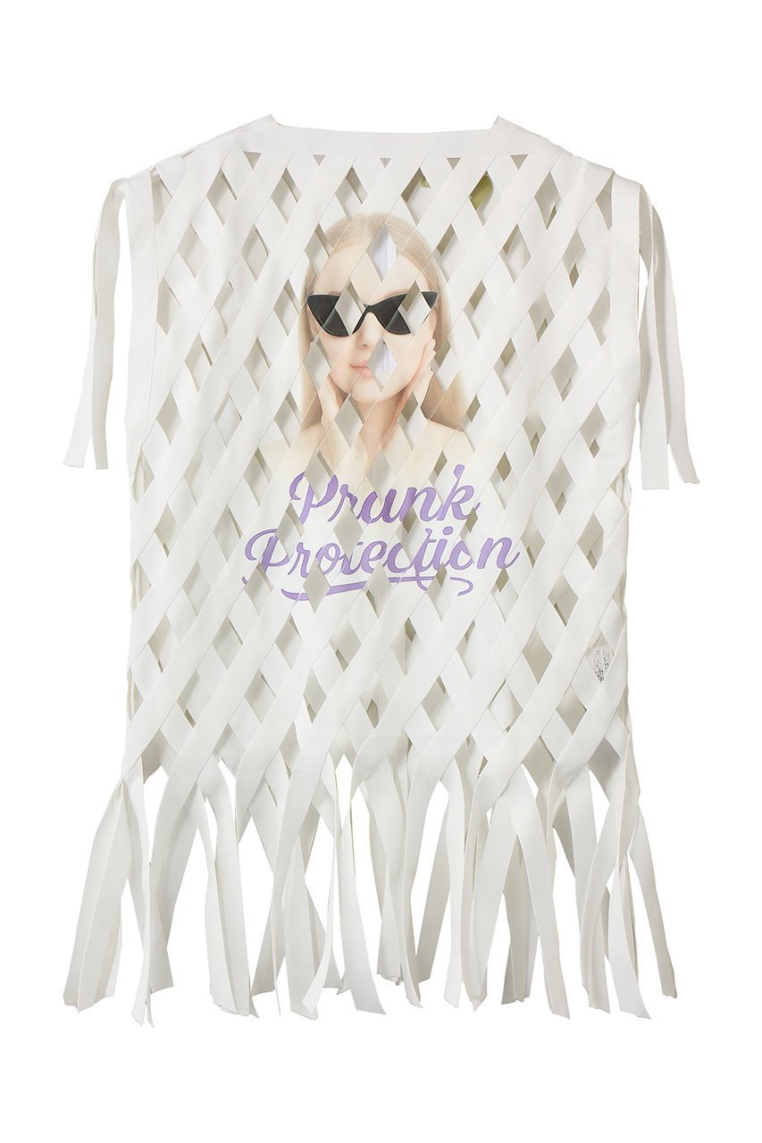 【プランク プロジェクト/PRANK PROJECT】のフェイスプリントリボンTシャツ 人気、トレンドファッション・服の通販 founy(ファニー) 　ファッション　Fashion　レディースファッション　Fashion for Women　トップス・カットソー　Cut & Sew Tops　シャツ・ブラウス・オフィスカジュアル　Elegant Blouses & Button-Ups　ロングTシャツ・Tシャツ　Longline T-Shirts & Tees　カットソー・ベーシックTシャツ　Cut-and-Sewn Tops / Stretch Tees & Basics　インナー　Innerwear　ショート　Short, Short Length　スリーブ　Sleeve, Long Sleeve / Short Sleeve　プリント　Print, Printed Pattern　メッシュ　Mesh, Net Fabric　 other-1|ID: prp329100004929995 ipo3291000000036999756