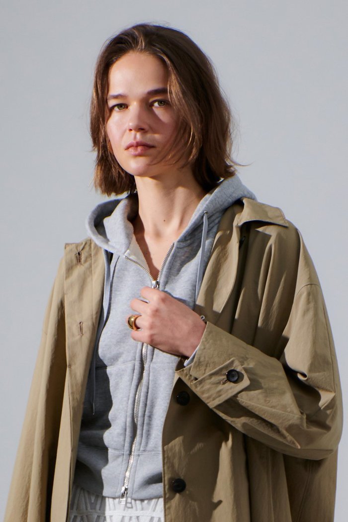 【アルアバイル/allureville】の裏毛ジップアップパーカー インテリア・キッズ・メンズ・レディースファッション・服の通販 founy(ファニー) https://founy.com/ ファッション Fashion レディースファッション Fashion for Women トップス・カットソー Cut & Sew Tops シャツ・ブラウス・オフィスカジュアル Elegant Blouses & Button-Ups レディースパーカー・カジュアルフーディー Casual Hoodies & Sweatshirts ロングTシャツ・Tシャツ Longline T-Shirts & Tees スウェット・クルーネックトップス Sweatshirts & Crewnecks / Relaxed Fit Sweat Tops カットソー・ベーシックTシャツ Cut-and-Sewn Tops / Stretch Tees & Basics シンプル Simple, Minimal フォルム Silhouette, Form ベーシック Basic, Essential |ID: prp329100004929998 ipo3291000000036999813