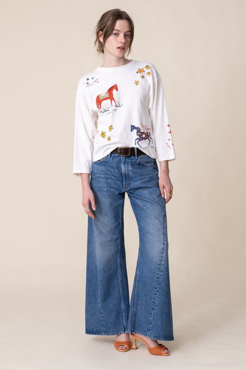 【マザー/MOTHER】のTHE PEASANT POET ホースプリント ロングTシャツ (WHE) 人気、トレンドファッション・服の通販 founy(ファニー) 　ファッション　Fashion　レディースファッション　Fashion for Women　トップス・カットソー　Cut & Sew Tops　シャツ・ブラウス・オフィスカジュアル　Elegant Blouses & Button-Ups　ロングTシャツ・Tシャツ　Longline T-Shirts & Tees　カットソー・ベーシックTシャツ　Cut-and-Sewn Tops / Stretch Tees & Basics　スリーブ　Sleeve, Long Sleeve / Short Sleeve　フォルム　Silhouette, Form　プリント　Print, Printed Pattern　ボトム　Bottoms, Lower Wear　モチーフ　Motif, Design Theme　ロング　Long, Long-Length　再入荷　Restock / Back in Stock　other-6|ID: prp329100004930029 ipo3291000000037000148