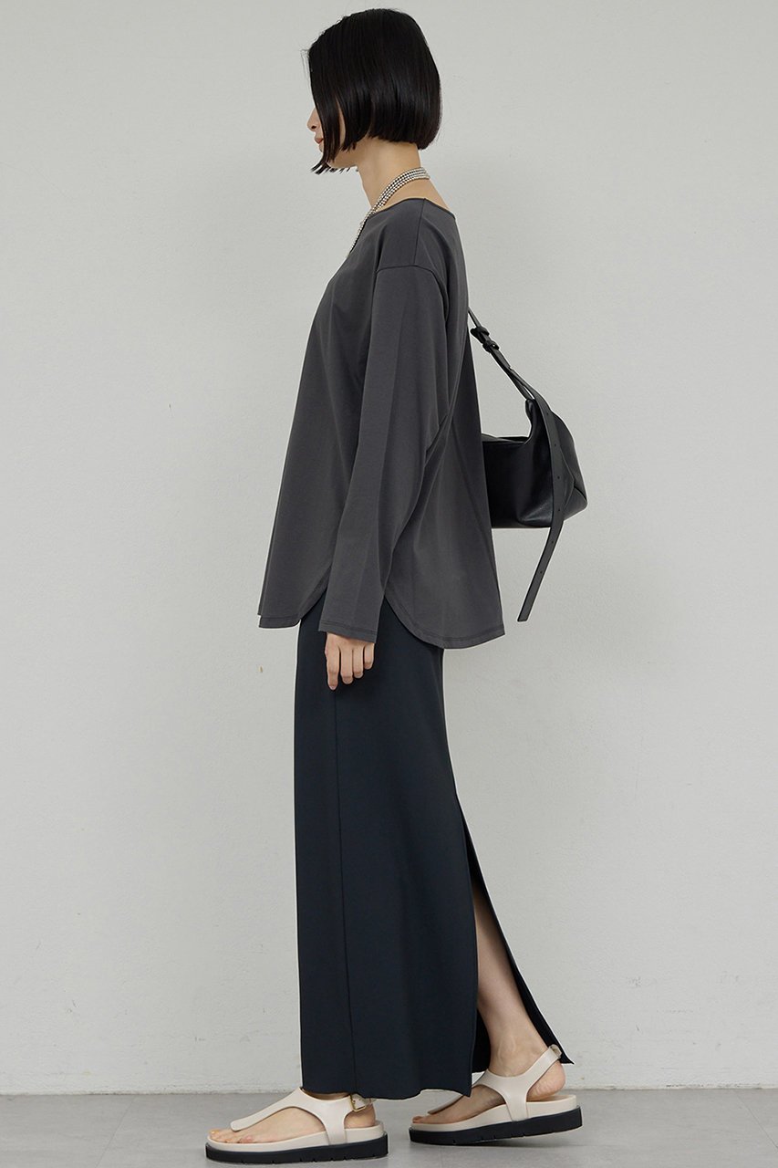 【ガリャルダガランテ/GALLARDAGALANTE】のラウンドヘムTee 人気、トレンドファッション・服の通販 founy(ファニー) 　ファッション　Fashion　レディースファッション　Fashion for Women　トップス・カットソー　Cut & Sew Tops　シャツ・ブラウス・オフィスカジュアル　Elegant Blouses & Button-Ups　ロングTシャツ・Tシャツ　Longline T-Shirts & Tees　カットソー・ベーシックTシャツ　Cut-and-Sewn Tops / Stretch Tees & Basics　カットソー　Cut and Sewn Top　スリーブ　Sleeve, Long Sleeve / Short Sleeve　ベーシック　Basic, Essential　ロング　Long, Long-Length　洗える　Machine Washable　other-3|ID: prp329100004930065 ipo3291000000037000628