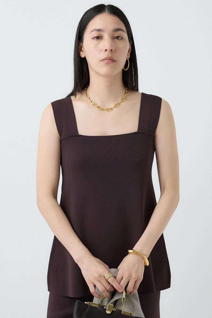 【カオス/Chaos】のシルクコンフレアタンク 人気、トレンドファッション・服の通販 founy(ファニー) 　ファッション　Fashion　レディースファッション　Fashion for Women　トップス・カットソー　Cut & Sew Tops　キャミソール&ノースリーブ　Camisoles & Sleeveless Tops　シャツ・ブラウス・オフィスカジュアル　Elegant Blouses & Button-Ups　ロングTシャツ・Tシャツ　Longline T-Shirts & Tees　カットソー・ベーシックTシャツ　Cut-and-Sewn Tops / Stretch Tees & Basics　キャミソール　Camisole, Spaghetti Strap Top　タンク　Tank Top, Sleeveless Top　バランス　Balance, Style Balance　フレア　Flare, Flared　人気　Popular, Best Seller　定番　Standard, Basic Item　other-7|ID: prp329100004930174 ipo3291000000037001697