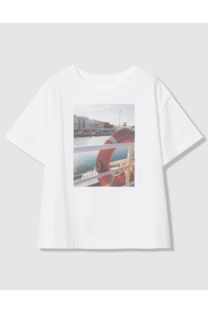 【アナイ/ANAYI】のコットン天竺フォトプリントTシャツ インテリア・キッズ・メンズ・レディースファッション・服の通販 founy(ファウニー) https://founy.com/ ファッション Fashion レディースファッション Fashion for Women トップス・カットソー Cut & Sew Tops シャツ・ブラウス・オフィスカジュアル Elegant Blouses & Button-Ups ロングTシャツ・Tシャツ Longline T-Shirts & Tees カットソー・ベーシックTシャツ Cut-and-Sewn Tops / Stretch Tees & Basics なめらか Smooth, Silky Texture イエロー Yellow インナー Innerwear オレンジ Orange カーディガン Cardigan, Knitwear ショート Short, Short Length ジャケット Jacket, Outerwear スリーブ Sleeve, Long Sleeve / Short Sleeve ドット Polka Dot, Dot Pattern ドロップ Drop Shoulder, Dropped Style プリント Print, Printed Pattern ベーシック Basic, Essential ボックス Boxy, Box Shape モチーフ Motif, Design Theme モノトーン Monotone, Black and White リラックス Relax, Relaxed Fit |ID: prp329100004930273 ipo3291000000037002707