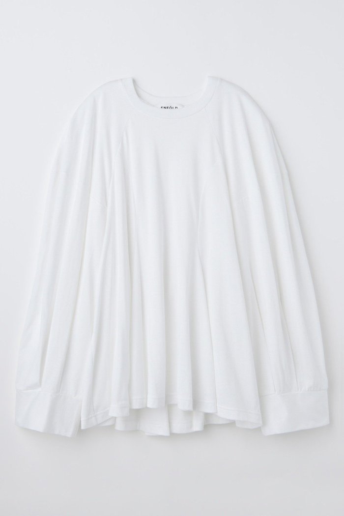 【エンフォルド/ENFOLD】のSOLID LONG-SLEEVE T-SHIRT インテリア・キッズ・メンズ・レディースファッション・服の通販 founy(ファウニー) https://founy.com/ ファッション Fashion レディースファッション Fashion for Women トップス・カットソー Cut & Sew Tops シャツ・ブラウス・オフィスカジュアル Elegant Blouses & Button-Ups ロングTシャツ・Tシャツ Longline T-Shirts & Tees カットソー・ベーシックTシャツ Cut-and-Sewn Tops / Stretch Tees & Basics カットソー Cut and Sewn Top スリーブ Sleeve, Long Sleeve / Short Sleeve パターン Pattern, Design Print リラックス Relax, Relaxed Fit ロング Long, Long-Length ワイド Wide, Wide Fit 定番 Standard, Basic Item |ID: prp329100004930408 ipo3291000000037004147