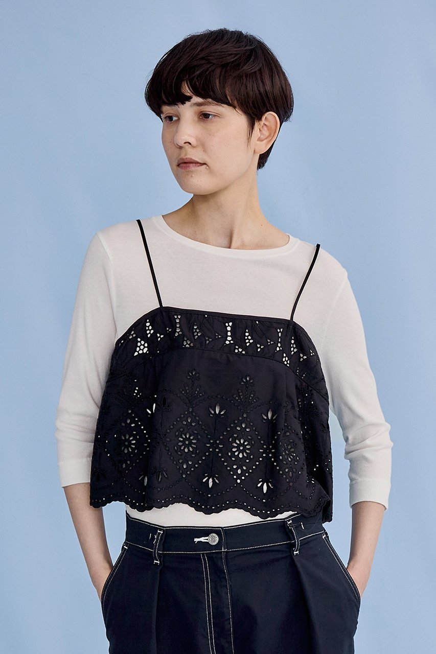 【ティッカ/TICCA】のレースキャミソール 人気、トレンドファッション・服の通販 founy(ファニー) 　ファッション　Fashion　レディースファッション　Fashion for Women　トップス・カットソー　Cut & Sew Tops　キャミソール&ノースリーブ　Camisoles & Sleeveless Tops　シャツ・ブラウス・オフィスカジュアル　Elegant Blouses & Button-Ups　ロングTシャツ・Tシャツ　Longline T-Shirts & Tees　カットソー・ベーシックTシャツ　Cut-and-Sewn Tops / Stretch Tees & Basics　カットソー　Cut and Sewn Top　キャミソール　Camisole, Spaghetti Strap Top　ショート　Short, Short Length　スカラップ　Scallop, Scalloped Edge　タンク　Tank Top, Sleeveless Top　フェミニン　Feminine, Girly　ラップ　Wrap, Wrap Design　レース　Lace, Lace Fabric　エレガント 上品　Elegant　other-6|ID: prp329100004930438 ipo3291000000037004442