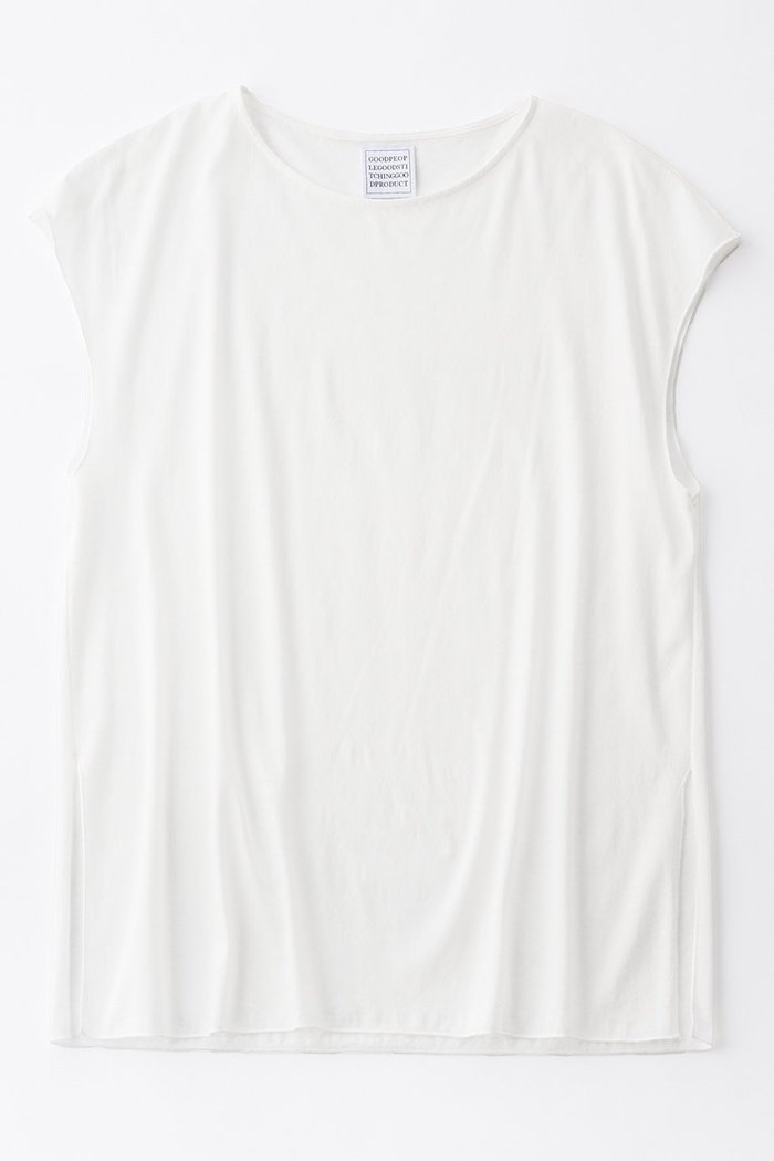 【グッド ピープル グッド ステッチング グッド プロダクト/GOOD PEOPLE GOOD STITCHING GOOD PRODUCT】のサイドスリット フレンチスリーブ Tシャツ インテリア・キッズ・メンズ・レディースファッション・服の通販 founy(ファウニー) https://founy.com/ ファッション Fashion レディースファッション Fashion for Women トップス・カットソー Cut & Sew Tops シャツ・ブラウス・オフィスカジュアル Elegant Blouses & Button-Ups ロングTシャツ・Tシャツ Longline T-Shirts & Tees カットソー・ベーシックTシャツ Cut-and-Sewn Tops / Stretch Tees & Basics シアー Sheer, See-Through ショート Short, Short Length シルキー Silky, Smooth Texture ストレッチ Stretch, Stretchy Fabric スリット Slit, Slit Detail スリーブ Sleeve, Long Sleeve / Short Sleeve フレンチ French, French Style 定番 Standard, Basic Item |ID: prp329100004930497 ipo3291000000037005225