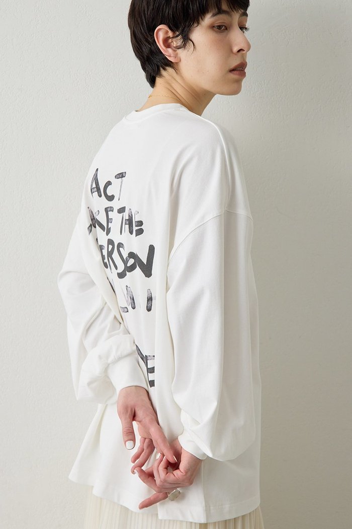 【ウィムガゼット/Whim Gazette】の【THE PAUSE】バックロゴロンTEE インテリア・キッズ・メンズ・レディースファッション・服の通販 founy(ファウニー) https://founy.com/ ファッション Fashion レディースファッション Fashion for Women トップス・カットソー Cut & Sew Tops シャツ・ブラウス・オフィスカジュアル Elegant Blouses & Button-Ups ロングTシャツ・Tシャツ Longline T-Shirts & Tees カットソー・ベーシックTシャツ Cut-and-Sewn Tops / Stretch Tees & Basics シンプル Simple, Minimal スリーブ Sleeve, Long Sleeve / Short Sleeve バランス Balance, Style Balance フロント Front, Front Design プリント Print, Printed Pattern ベーシック Basic, Essential ルーズ Loose, Oversized ロング Long, Long-Length |ID: prp329100004930670 ipo3291000000037006995
