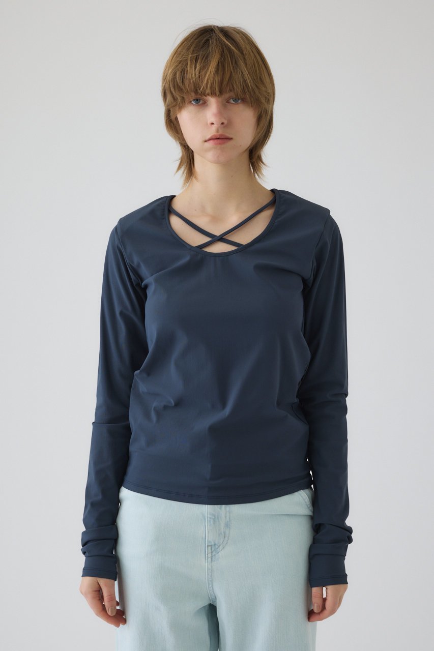 【リムアーク/RIM.ARK】のCross strap skin tops/トップス インテリア・キッズ・メンズ・レディースファッション・服の通販 founy(ファニー) 　ファッション　Fashion　レディースファッション　Fashion for Women　トップス・カットソー　Cut & Sew Tops　シャツ・ブラウス・オフィスカジュアル　Elegant Blouses & Button-Ups　ロングTシャツ・Tシャツ　Longline T-Shirts & Tees　カットソー・ベーシックTシャツ　Cut-and-Sewn Tops / Stretch Tees & Basics　おすすめ　Recommended / Our Picks　ストレッチ　Stretch, Stretchy Fabric　スリーブ　Sleeve, Long Sleeve / Short Sleeve　デコルテ　Décolleté, Neckline　フィット　Fit, Slim Fit　ロング　Long, Long-Length　グレー|ID: prp329100004930699 ipo3291000000037007203