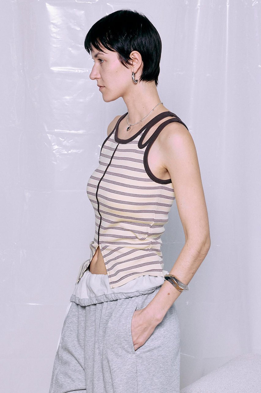 【メゾンスペシャル/MAISON SPECIAL】の【Miller×MAISON SPECIAL】コラボヘムスリットタンクトップ 人気、トレンドファッション・服の通販 founy(ファニー) 　ファッション　Fashion　レディースファッション　Fashion for Women　トップス・カットソー　Cut & Sew Tops　キャミソール&ノースリーブ　Camisoles & Sleeveless Tops　シャツ・ブラウス・オフィスカジュアル　Elegant Blouses & Button-Ups　ロングTシャツ・Tシャツ　Longline T-Shirts & Tees　カットソー・ベーシックTシャツ　Cut-and-Sewn Tops / Stretch Tees & Basics　アシンメトリー　Asymmetrical Style　インナー　Innerwear　キャミソール　Camisole, Spaghetti Strap Top　シンプル　Simple, Minimal　スリット　Slit, Slit Detail　タンク　Tank Top, Sleeveless Top　フロント　Front, Front Design　ベーシック　Basic, Essential　ボーダー　Border, Stripe　other-8|ID: prp329100004930881 ipo3291000000037008795