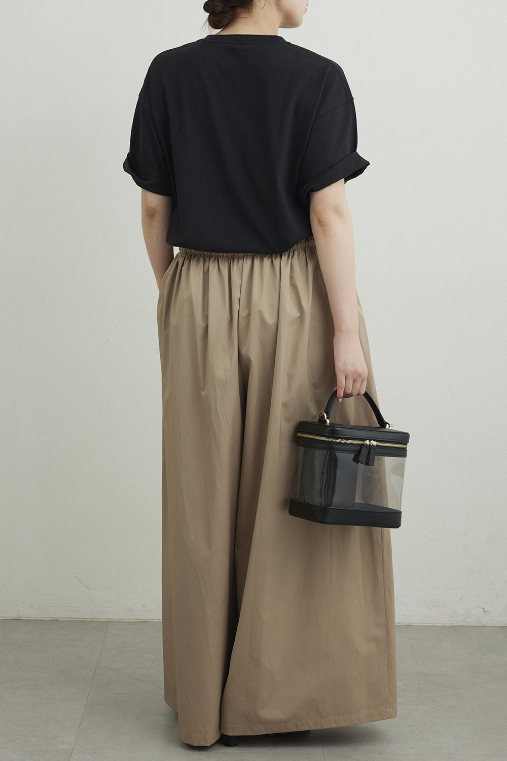 【ガリャルダガランテ/GALLARDAGALANTE】の【GOOD ROCK SPEED】別注 THE CITY ロゴTee 人気、トレンドファッション・服の通販 founy(ファニー) 　ファッション　Fashion　レディースファッション　Fashion for Women　トップス・カットソー　Cut & Sew Tops　シャツ・ブラウス・オフィスカジュアル　Elegant Blouses & Button-Ups　ロングTシャツ・Tシャツ　Longline T-Shirts & Tees　カットソー・ベーシックTシャツ　Cut-and-Sewn Tops / Stretch Tees & Basics　エレガント 上品　Elegant　ショート　Short, Short Length　スタイリッシュ　Stylish, Fashionable　スリーブ　Sleeve, Long Sleeve / Short Sleeve　モダン　Modern, Contemporary　別注　Limited Edition, Custom Order　other-4|ID: prp329100004930883 ipo3291000000037008808