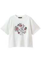 【マックスマーラ/Max Mara】の【Weekend Max Mara】SABATO フラワープリントハーフスリーブTシャツ 人気、トレンドファッション・服の通販 founy(ファニー) ファッション Fashion レディースファッション Fashion for Women トップス・カットソー Cut & Sew Tops シャツ・ブラウス・オフィスカジュアル Elegant Blouses & Button-Ups ロングTシャツ・Tシャツ Longline T-Shirts & Tees カットソー・ベーシックTシャツ Cut-and-Sewn Tops / Stretch Tees & Basics 花柄・フラワープリント・モチーフ Floral Prints & Motifs / Flower Pattern Tops ショート Short, Short Length スリーブ Sleeve, Long Sleeve / Short Sleeve バタフライ Butterfly, Butterfly Motif フェミニン Feminine, Girly フラワー Flower, Floral プリント Print, Printed Pattern |ID:prp329100004930929