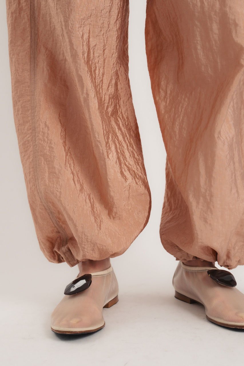 【スタニングルアー/STUNNING LURE】のワッシャーイージーパンツ 人気、トレンドファッション・服の通販 founy(ファニー) 　ファッション　Fashion　レディースファッション　Fashion for Women　パンツ　Pants & Trousers　ギャザー　Gathered, Ruffled　サンダル　Sandals, Summer Shoes　シンプル　Simple, Minimal　ストレート　Straight, Straight Cut　スニーカー　Sneakers, Trainers　タンク　Tank Top, Sleeveless Top　ドローストリング　Drawstring, Pull Cord　バルーン　Balloon, Balloon Silhouette　フラット　Flat, Flat Shoes　リラックス　Relax, Relaxed Fit　other-6|ID: prp329100004930964 ipo3291000000037009485