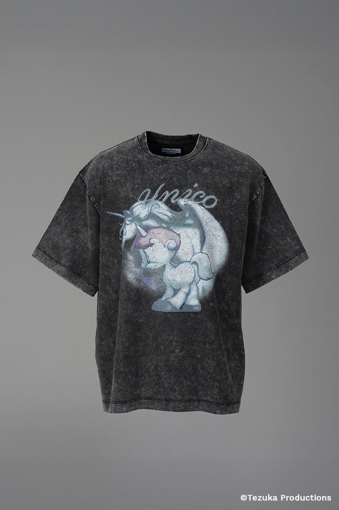 【メゾンスペシャル/MAISON SPECIAL】の【UNISEX】【TEZUKA CHARACTERS for MAISON SPECIAL】- UNICO - Prime-Over Fade Crew Neck Graphic T-Shirt/- ユニコ - プライムオーバーフェードクルーネックグラフィックTシャツ インテリア・キッズ・メンズ・レディースファッション・服の通販 founy(ファウニー) https://founy.com/ ファッション Fashion レディースファッション Fashion for Women トップス・カットソー Cut & Sew Tops シャツ・ブラウス・オフィスカジュアル Elegant Blouses & Button-Ups ロングTシャツ・Tシャツ Longline T-Shirts & Tees カットソー・ベーシックTシャツ Cut-and-Sewn Tops / Stretch Tees & Basics イラスト Illustration インナー Innerwear キャラクター Character, Licensed Characters グラフィック Graphic, Graphic Design ショルダー Shoulder, Shoulder Strap ショート Short, Short Length シンプル Simple, Minimal スリーブ Sleeve, Long Sleeve / Short Sleeve ドロップ Drop Shoulder, Dropped Style バランス Balance, Style Balance パターン Pattern, Design Print フィット Fit, Slim Fit プリント Print, Printed Pattern ユニセックス Unisex, Genderless ユーズド Used, Vintage-Look リアル Real, Realistic |ID: prp329100004931004 ipo3291000000037239665