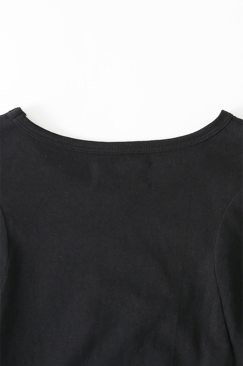 【アユーシ/AAYUSHI】のペプラムラッフルTシャツ 人気、トレンドファッション・服の通販 founy(ファニー) 　ファッション　Fashion　レディースファッション　Fashion for Women　トップス・カットソー　Cut & Sew Tops　シャツ・ブラウス・オフィスカジュアル　Elegant Blouses & Button-Ups　ロングTシャツ・Tシャツ　Longline T-Shirts & Tees　カットソー・ベーシックTシャツ　Cut-and-Sewn Tops / Stretch Tees & Basics　インド　Indian Textile　エレガント 上品　Elegant　カットソー　Cut and Sewn Top　ショート　Short, Short Length　スラックス　Slacks, Dress Pants　スリム　Slim, Slim Fit　スリーブ　Sleeve, Long Sleeve / Short Sleeve　デニム　Denim, Jeans Material　定番　Standard, Basic Item　バランス　Balance, Style Balance　フリル　Frill, Ruffle　フレア　Flare, Flared　ペプラム　Peplum, Flared Hem　リラックス　Relax, Relaxed Fit　other-4|ID: prp329100004931228 ipo3291000000037012165