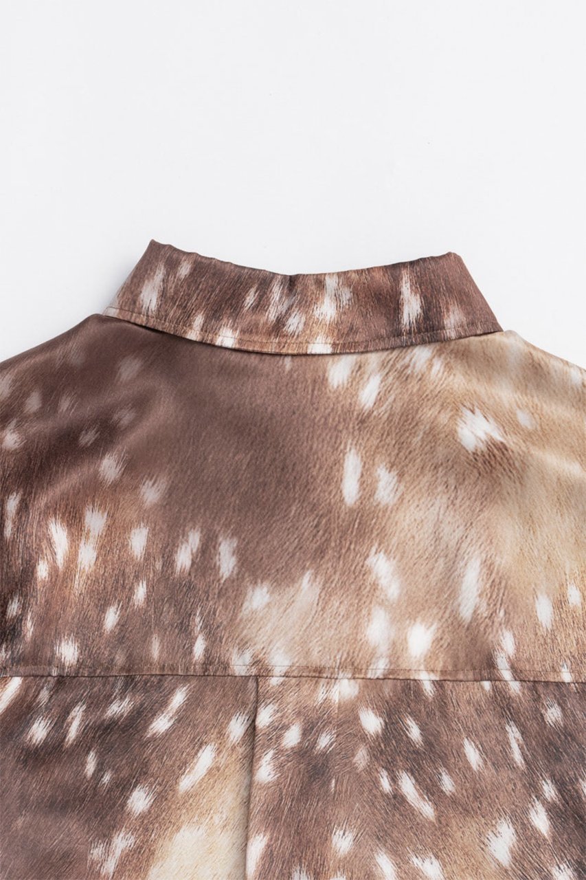 【プランク プロジェクト/PRANK PROJECT】のバンビプリントオーバーシャツ / Bambi Print Overshirt 人気、トレンドファッション・服の通販 founy(ファニー) 　ファッション　Fashion　レディースファッション　Fashion for Women　トップス・カットソー　Cut & Sew Tops　シャツ・ブラウス・オフィスカジュアル　Elegant Blouses & Button-Ups　サテン　Satin, Glossy Fabric　スリーブ　Sleeve, Long Sleeve / Short Sleeve　プリント　Print, Printed Pattern　ロング　Long, Long-Length　エレガント 上品　Elegant　other-6|ID: prp329100004931543 ipo3291000000037014660