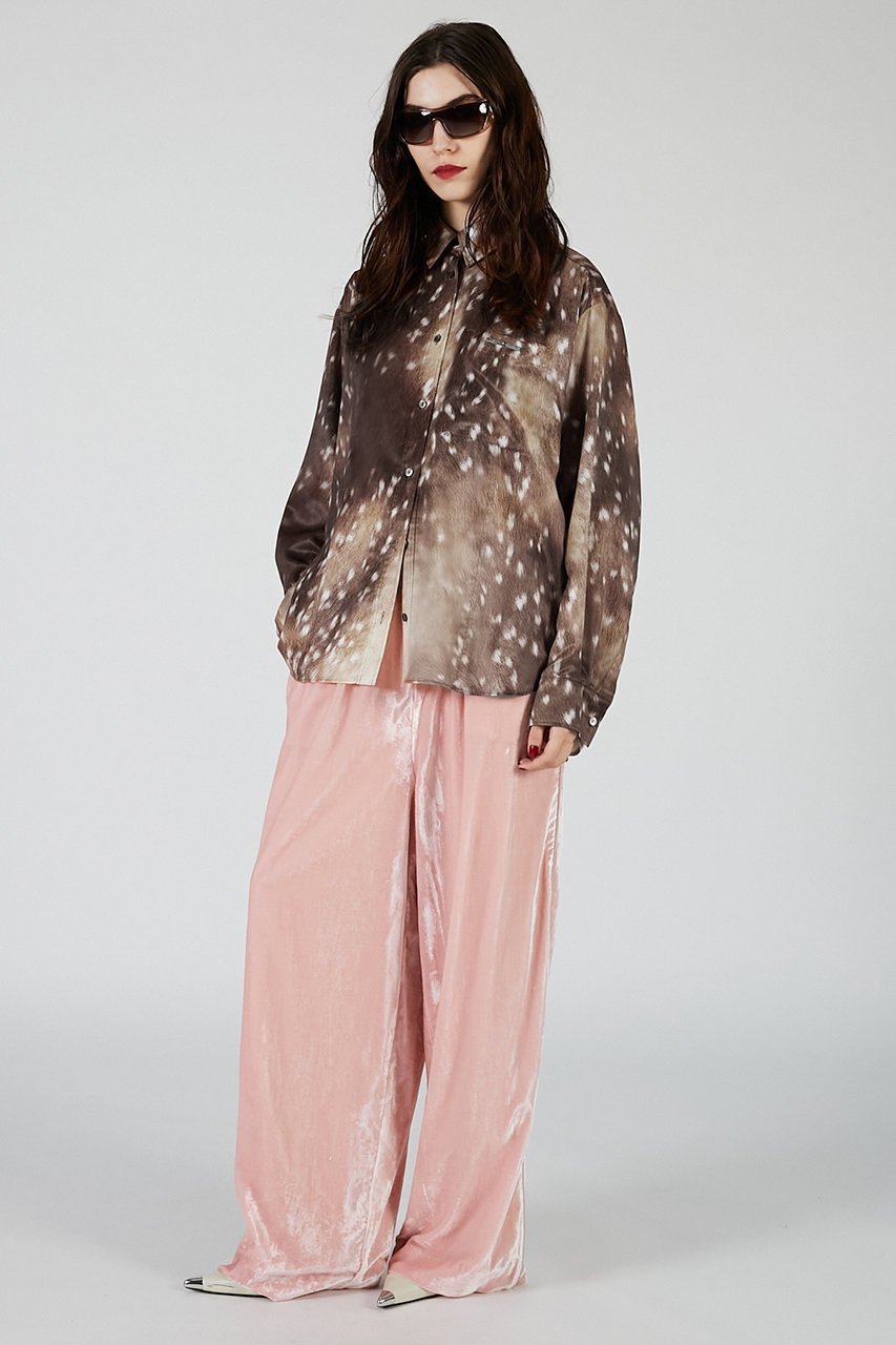 【プランク プロジェクト/PRANK PROJECT】のバンビプリントオーバーシャツ / Bambi Print Overshirt 人気、トレンドファッション・服の通販 founy(ファニー) 　ファッション　Fashion　レディースファッション　Fashion for Women　トップス・カットソー　Cut & Sew Tops　シャツ・ブラウス・オフィスカジュアル　Elegant Blouses & Button-Ups　サテン　Satin, Glossy Fabric　スリーブ　Sleeve, Long Sleeve / Short Sleeve　プリント　Print, Printed Pattern　ロング　Long, Long-Length　エレガント 上品　Elegant　other-8|ID: prp329100004931543 ipo3291000000037014662