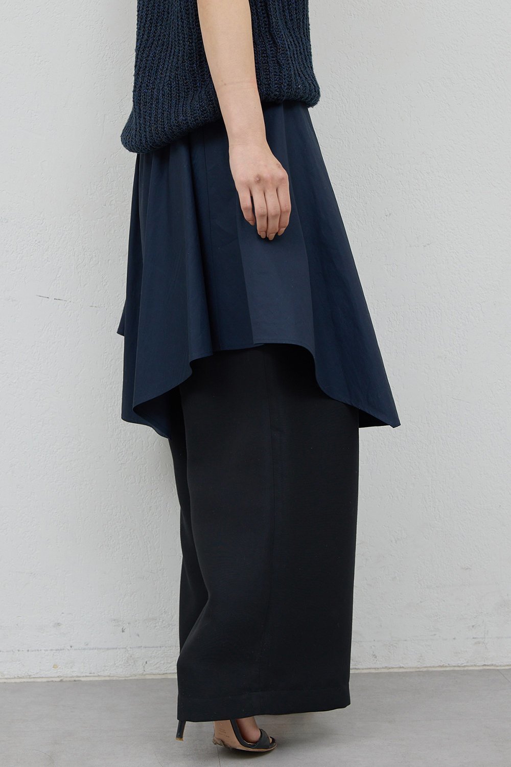 【ガリャルダガランテ/GALLARDAGALANTE】の【HERITANOVUM】スクエアフレアビスチェ 人気、トレンドファッション・服の通販 founy(ファニー) 　ファッション　Fashion　レディースファッション　Fashion for Women　トップス・カットソー　Cut & Sew Tops　キャミソール&ノースリーブ　Camisoles & Sleeveless Tops　シャツ・ブラウス・オフィスカジュアル　Elegant Blouses & Button-Ups　ビスチェ　Bustiers & Corset Tops / Layered Bustier Style　おすすめ　Recommended / Our Picks　インナー　Innerwear　ノースリーブ　Sleeveless, No-Sleeve　ビスチェ　Bustier, Corset Top　フレア　Flare, Flared　ロング　Long, Long-Length　other-7|ID: prp329100004931598 ipo3291000000037014955