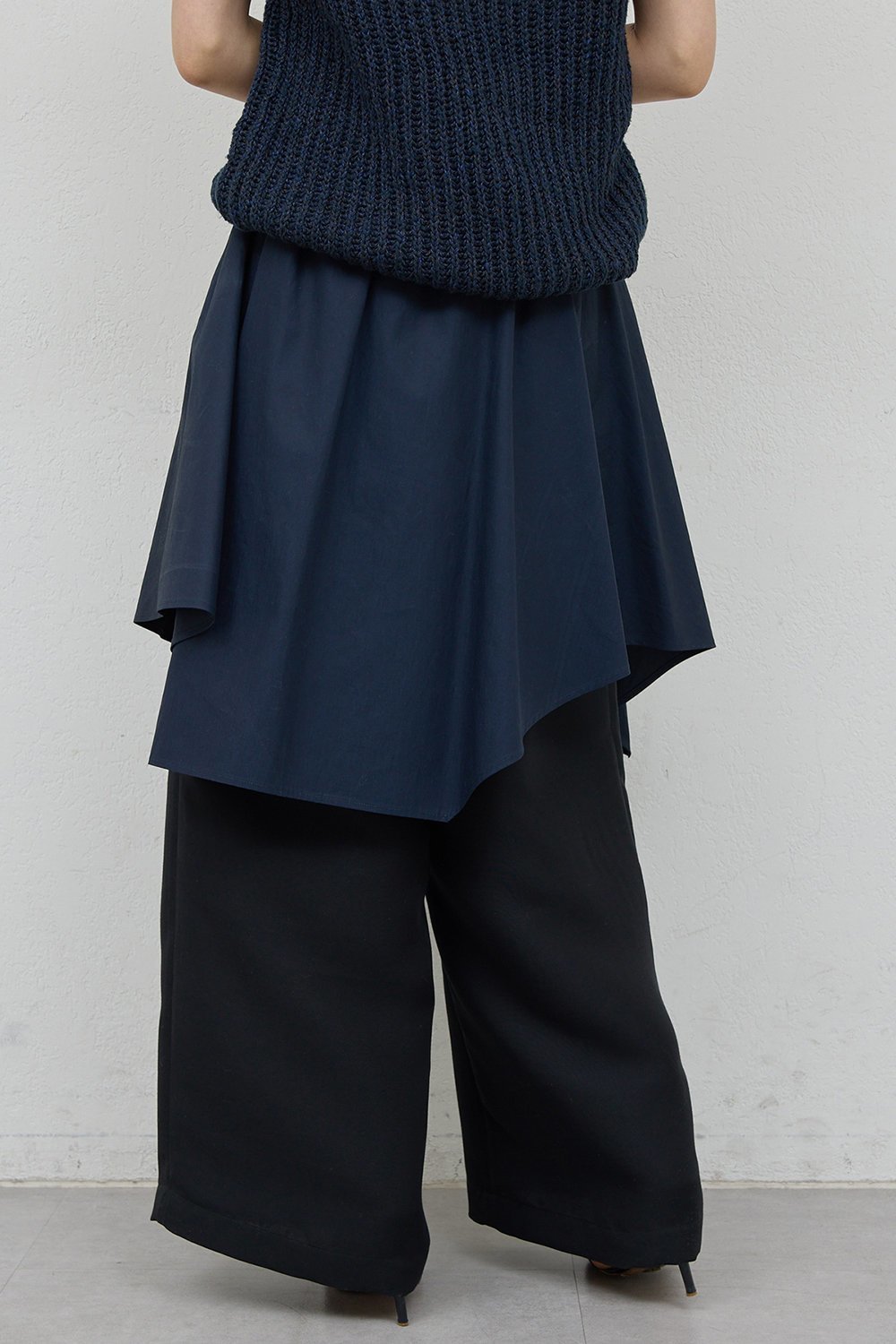 【ガリャルダガランテ/GALLARDAGALANTE】の【HERITANOVUM】スクエアフレアビスチェ 人気、トレンドファッション・服の通販 founy(ファニー) 　ファッション　Fashion　レディースファッション　Fashion for Women　トップス・カットソー　Cut & Sew Tops　キャミソール&ノースリーブ　Camisoles & Sleeveless Tops　シャツ・ブラウス・オフィスカジュアル　Elegant Blouses & Button-Ups　ビスチェ　Bustiers & Corset Tops / Layered Bustier Style　おすすめ　Recommended / Our Picks　インナー　Innerwear　ノースリーブ　Sleeveless, No-Sleeve　ビスチェ　Bustier, Corset Top　フレア　Flare, Flared　ロング　Long, Long-Length　other-8|ID: prp329100004931598 ipo3291000000037014957