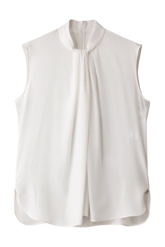 【ベイジ,/BEIGE,】のANITA(アニータ)/ノースリーブタックブラウス インテリア・キッズ・メンズ・レディースファッション・服の通販 founy(ファニー) https://founy.com/ ファッション Fashion レディースファッション Fashion for Women トップス・カットソー Cut & Sew Tops ニット Knit Tops & Sweaters キャミソール&ノースリーブ Camisoles & Sleeveless Tops シャツ・ブラウス・オフィスカジュアル Elegant Blouses & Button-Ups カジュアルプルオーバー・ニットトップス Pullovers & Knit Tops / Casual Pullovers エレガント 上品 Elegant サテン Satin, Glossy Fabric ジャケット Jacket, Outerwear ドレープ Drape, Draping Fabric ノースリーブ Sleeveless, No-Sleeve |ID: prp329100004931608 ipo3291000000037015038