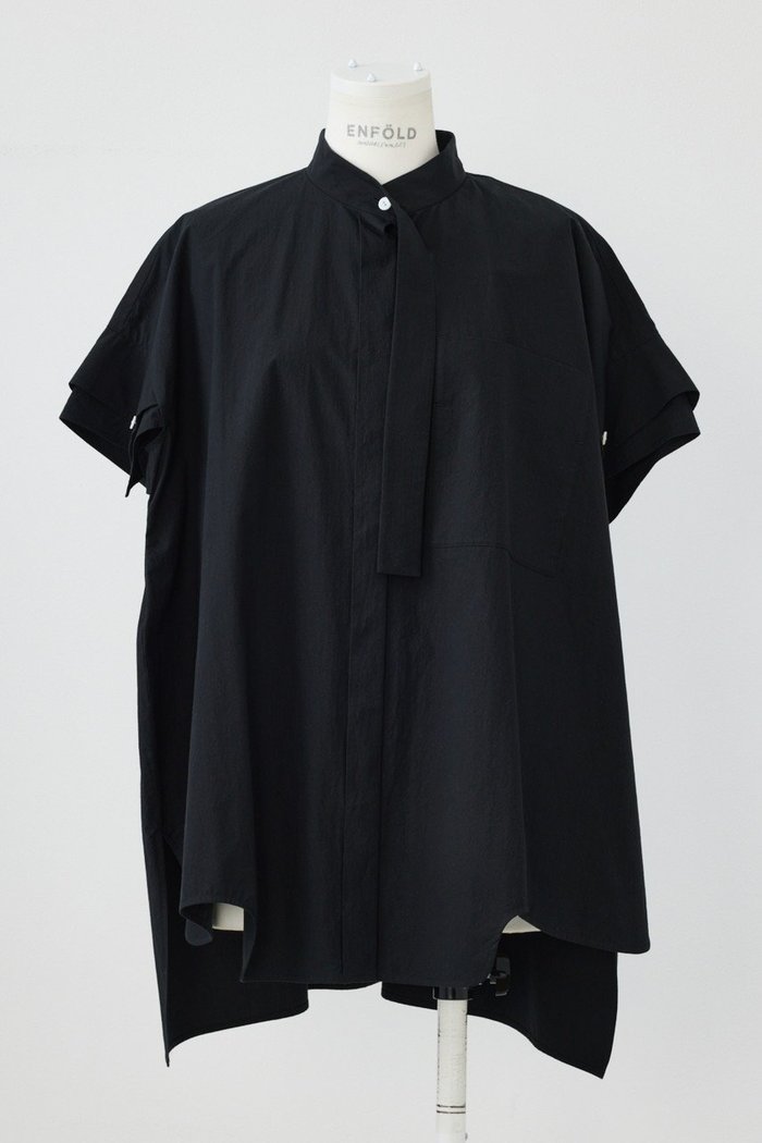 【エンフォルド/ENFOLD】のROLL-UP SLEEVES SHIRT/シャツ インテリア・キッズ・メンズ・レディースファッション・服の通販 founy(ファウニー) https://founy.com/ ファッション Fashion レディースファッション Fashion for Women トップス・カットソー Cut & Sew Tops シャツ・ブラウス・オフィスカジュアル Elegant Blouses & Button-Ups サマー Summer, Summer Style ショート Short, Short Length スリット Slit, Slit Detail スリーブ Sleeve, Long Sleeve / Short Sleeve ヨーク Yoke, Yoke Design ワイド Wide, Wide Fit 長袖 Long Sleeve, Full Sleeve |ID: prp329100004931662 ipo3291000000037015378