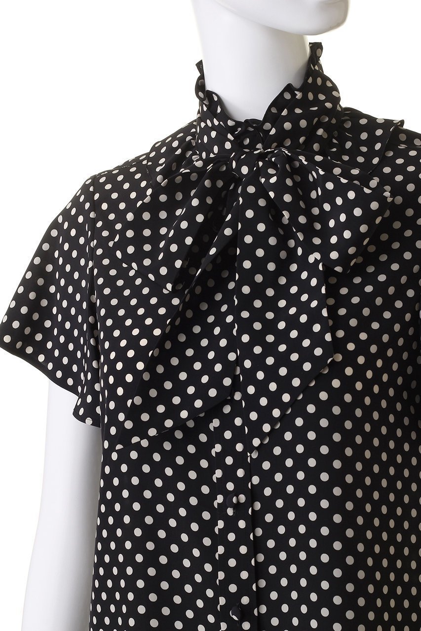 【アルアバイル/allureville】の【Loulou Willoughby】デシンドットフレアスリーブBL A 人気、トレンドファッション・服の通販 founy(ファニー) 　ファッション　Fashion　レディースファッション　Fashion for Women　トップス・カットソー　Cut & Sew Tops　シャツ・ブラウス・オフィスカジュアル　Elegant Blouses & Button-Ups　ショート　Short, Short Length　スタンド　Stand Collar, Upright Stand　スリーブ　Sleeve, Long Sleeve / Short Sleeve　ドット　Polka Dot, Dot Pattern　フリル　Frill, Ruffle　フレア　Flare, Flared　リボン　Ribbon, Bow　エレガント 上品　Elegant　定番　Standard, Basic Item　other-5|ID: prp329100004931876 ipo3291000000037016660