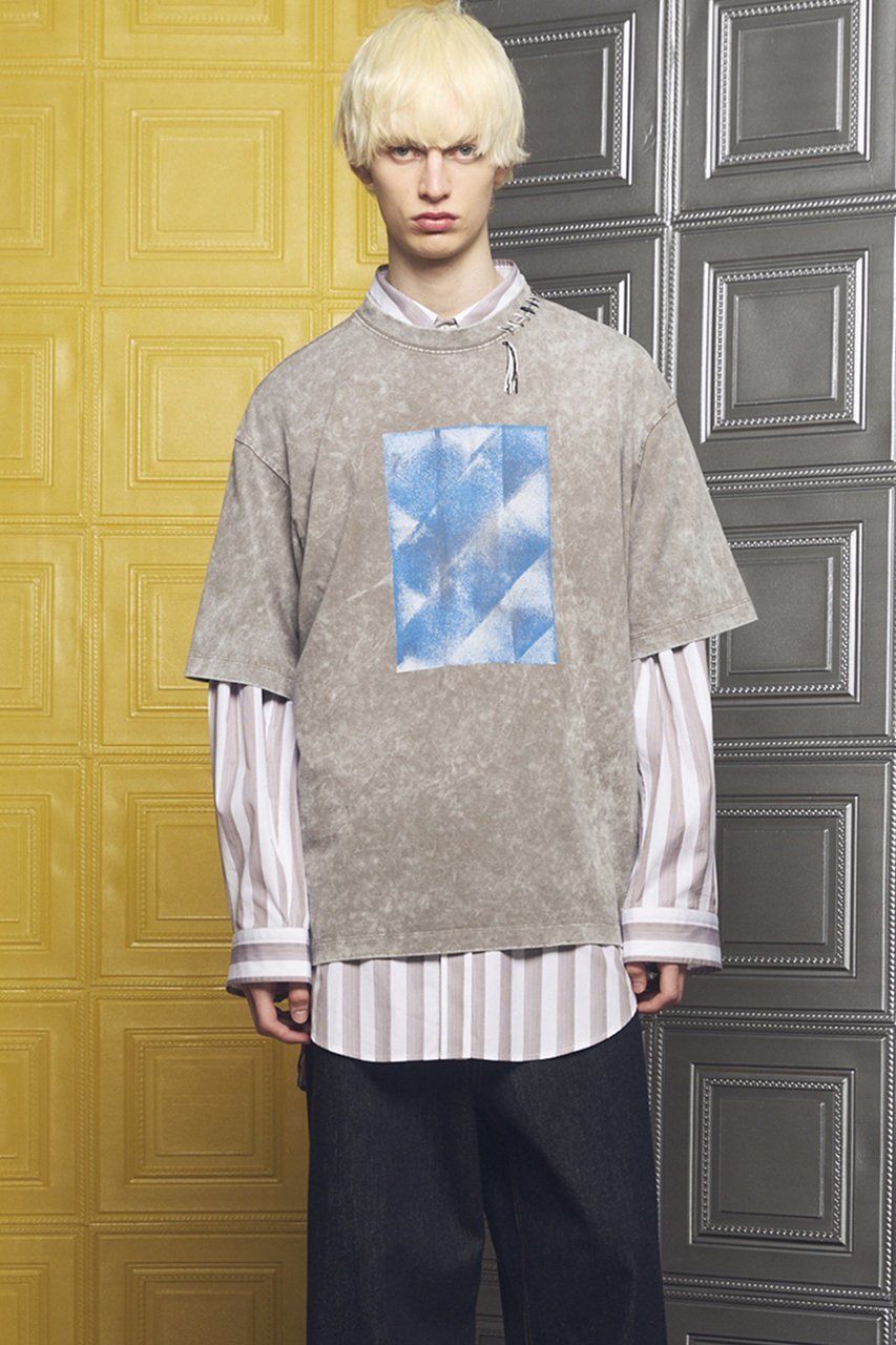 【メゾンスペシャル/MAISON SPECIAL】の【UNISEX】Fade Abstract Hand-Printed Prime-Over Stitched Crew Neck T-shirt/フェードアブストラクトハンドプリントプライムオーバーステッチクルーネックTシャツ 人気、トレンドファッション・服の通販 founy(ファニー) 　ファッション　Fashion　レディースファッション　Fashion for Women　トップス・カットソー　Cut & Sew Tops　シャツ・ブラウス・オフィスカジュアル　Elegant Blouses & Button-Ups　ロングTシャツ・Tシャツ　Longline T-Shirts & Tees　カットソー・ベーシックTシャツ　Cut-and-Sewn Tops / Stretch Tees & Basics　ヴィンテージ　Vintage Style　今季　This Season, Current Season　ショルダー　Shoulder, Shoulder Strap　ショート　Short, Short Length　スリーブ　Sleeve, Long Sleeve / Short Sleeve　ドロップ　Drop Shoulder, Dropped Style　人気　Popular, Best Seller　ハンド　Hand, Handmade　バランス　Balance, Style Balance　パターン　Pattern, Design Print　フィット　Fit, Slim Fit　プリント　Print, Printed Pattern　ユニセックス　Unisex, Genderless　ユーズド　Used, Vintage-Look　リアル　Real, Realistic　other-4|ID: prp329100004931919 ipo3291000000037016792