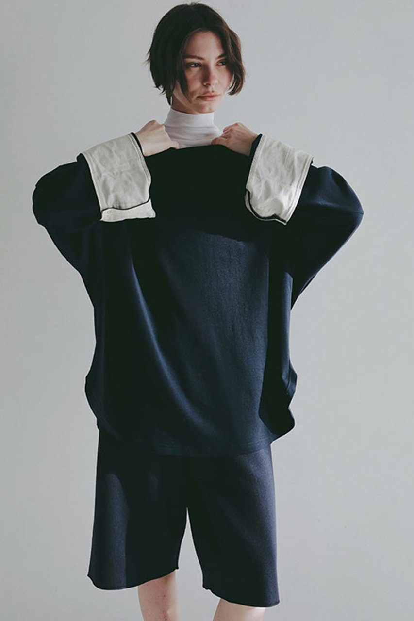 【エトレトウキョウ/ETRE TOKYO】のボートネックカフスロンTee 人気、トレンドファッション・服の通販 founy(ファニー) 　ファッション　Fashion　レディースファッション　Fashion for Women　トップス・カットソー　Cut & Sew Tops　シャツ・ブラウス・オフィスカジュアル　Elegant Blouses & Button-Ups　ロングTシャツ・Tシャツ　Longline T-Shirts & Tees　カットソー・ベーシックTシャツ　Cut-and-Sewn Tops / Stretch Tees & Basics　カフス　Cuff Design　今季　This Season, Current Season　シンプル　Simple, Minimal　スリーブ　Sleeve, Long Sleeve / Short Sleeve　デコルテ　Décolleté, Neckline　なめらか　Smooth, Silky Texture　バランス　Balance, Style Balance　フォルム　Silhouette, Form　リラックス　Relax, Relaxed Fit　ロング　Long, Long-Length　エレガント 上品　Elegant　other-2|ID: prp329100004931933 ipo3291000000037016962