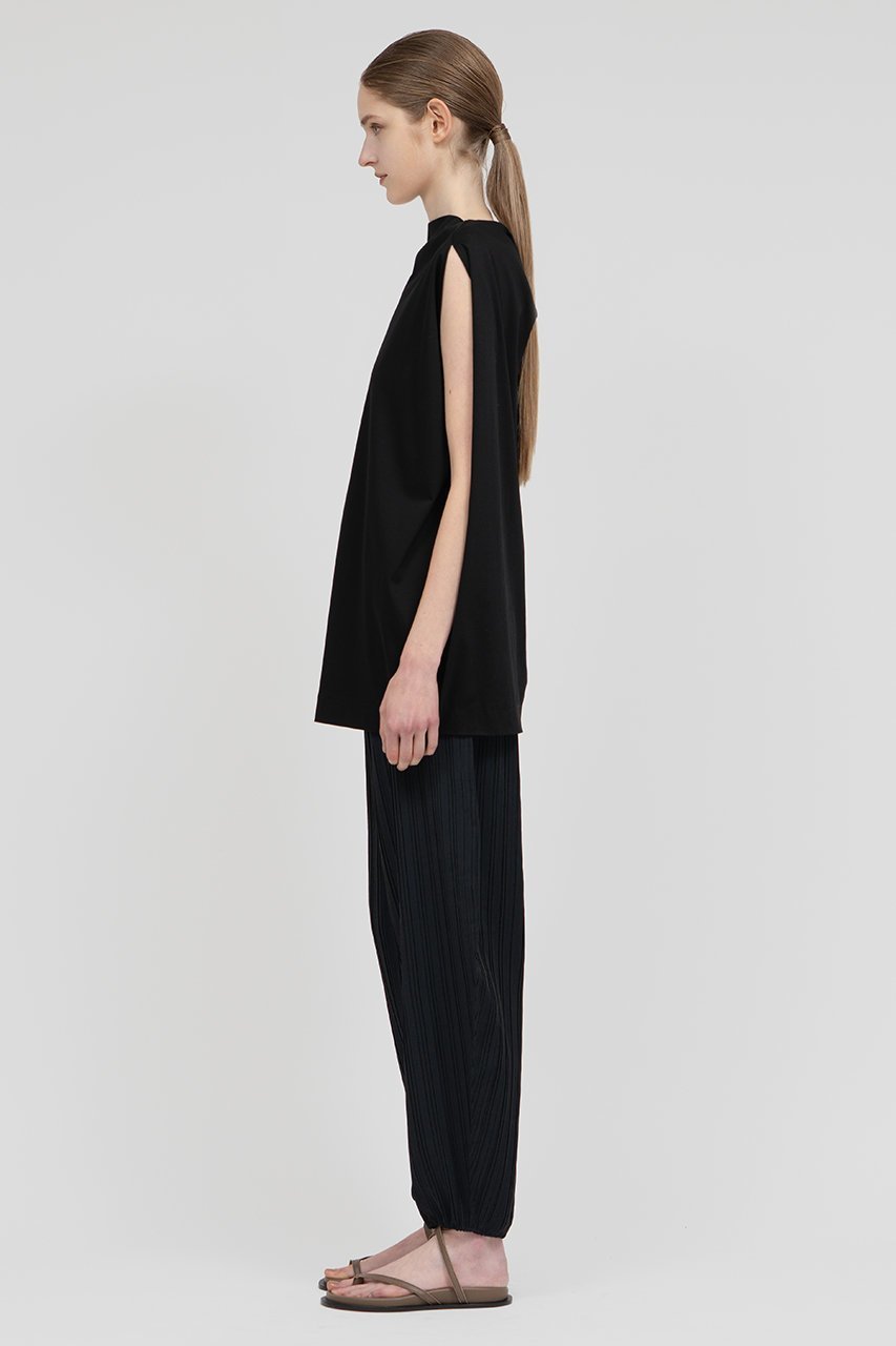 【イロット/IIROT】のcircle cotton トップス 人気、トレンドファッション・服の通販 founy(ファニー) 　ファッション　Fashion　レディースファッション　Fashion for Women　トップス・カットソー　Cut & Sew Tops　シャツ・ブラウス・オフィスカジュアル　Elegant Blouses & Button-Ups　ロングTシャツ・Tシャツ　Longline T-Shirts & Tees　カットソー・ベーシックTシャツ　Cut-and-Sewn Tops / Stretch Tees & Basics　なめらか　Smooth, Silky Texture　コンパクト　Compact, Small Size　サークル　Circle, Round Design　ショート　Short, Short Length　シンプル　Simple, Minimal　スリーブ　Sleeve, Long Sleeve / Short Sleeve　バランス　Balance, Style Balance　パターン　Pattern, Design Print　フォルム　Silhouette, Form　ボトム　Bottoms, Lower Wear　エレガント 上品　Elegant　新作・新入荷　New Arrivals / New In　other-6|ID: prp329100004931995 ipo3291000000037017499