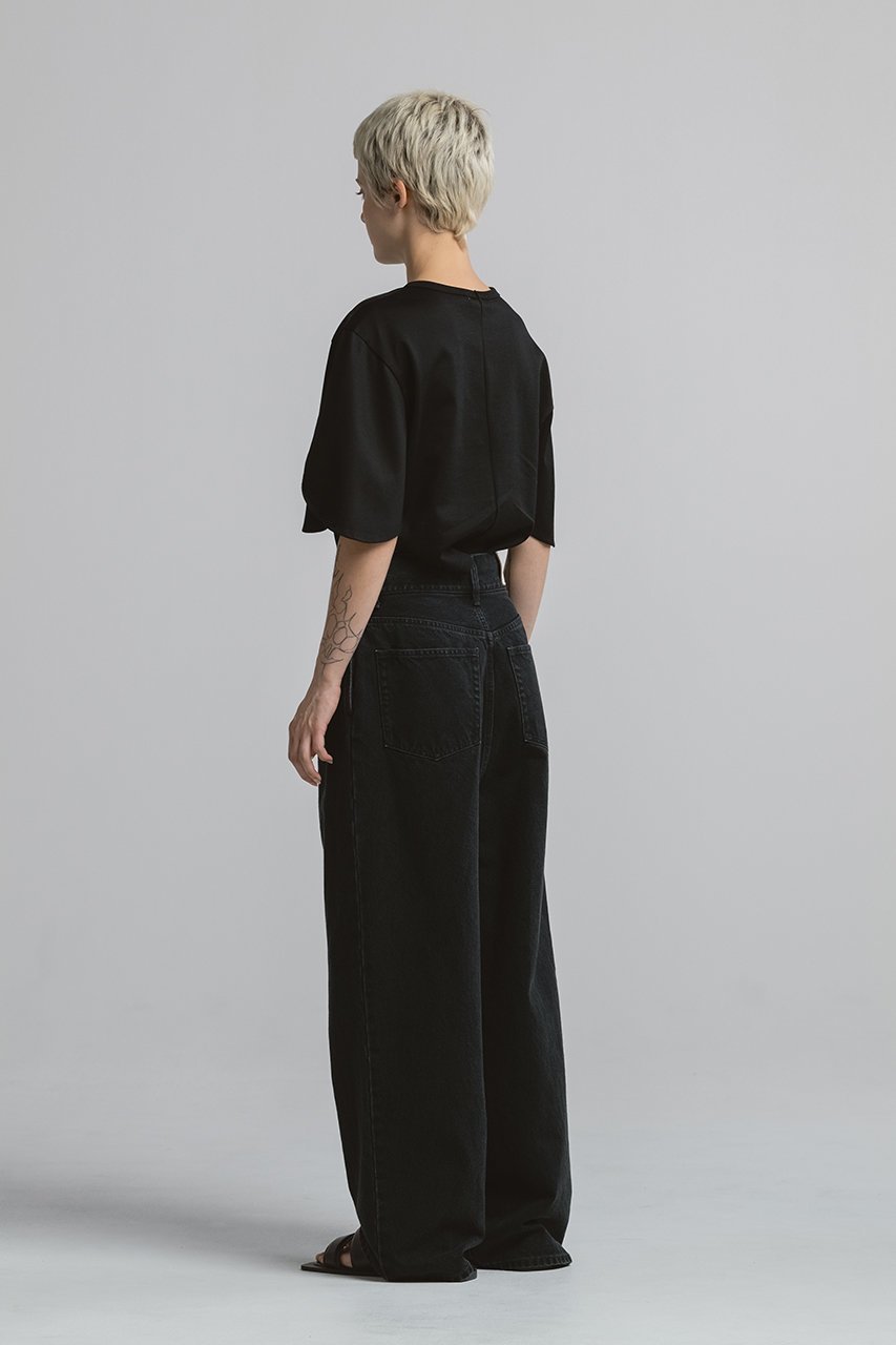 【チノ/CINOH】のREFINA enso 円相 クロップド プルオーバー 人気、トレンドファッション・服の通販 founy(ファニー) 　ファッション　Fashion　レディースファッション　Fashion for Women　トップス・カットソー　Cut & Sew Tops　シャツ・ブラウス・オフィスカジュアル　Elegant Blouses & Button-Ups　ロングTシャツ・Tシャツ　Longline T-Shirts & Tees　カジュアルプルオーバー・ニットトップス　Pullovers & Knit Tops / Casual Pullovers　カットソー・ベーシックTシャツ　Cut-and-Sewn Tops / Stretch Tees & Basics　カットソー　Cut and Sewn Top　クロップド　Cropped, Short Length　コンパクト　Compact, Small Size　ショート　Short, Short Length　スリーブ　Sleeve, Long Sleeve / Short Sleeve　バランス　Balance, Style Balance　パターン　Pattern, Design Print　モチーフ　Motif, Design Theme　定番　Standard, Basic Item　新作・新入荷　New Arrivals / New In　other-7|ID: prp329100004932003 ipo3291000000037017566