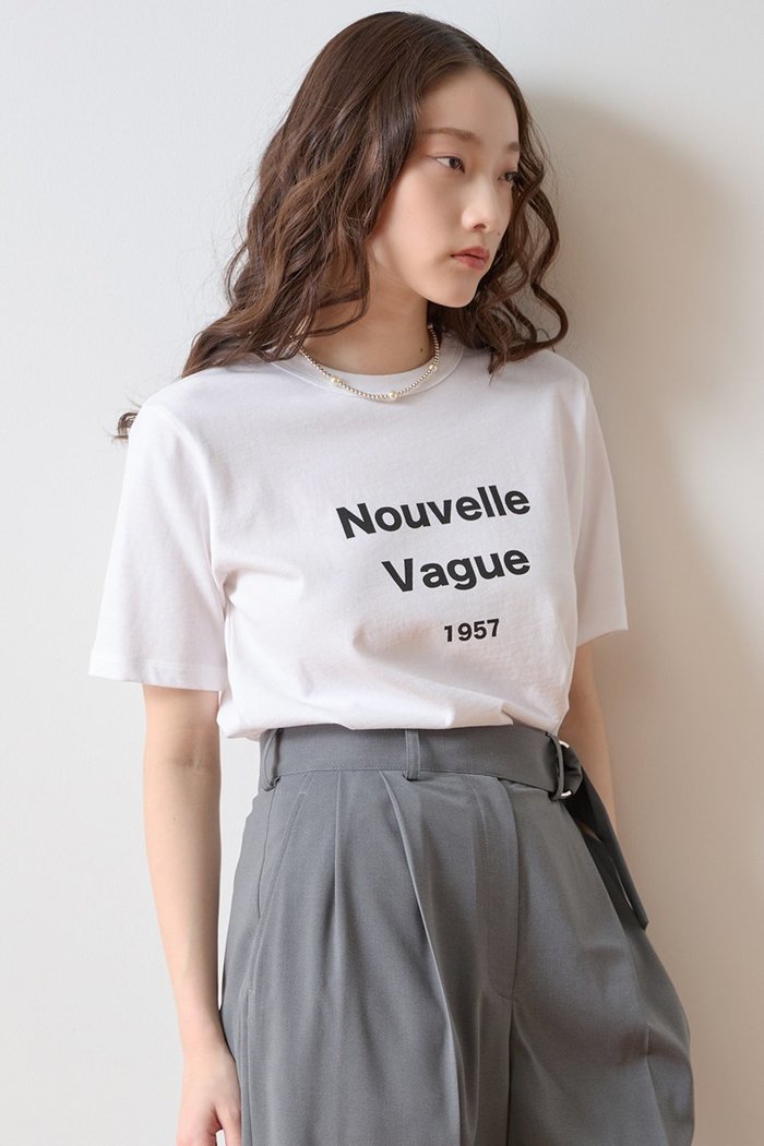 【ティアラ/Tiara】のプリントTシャツ インテリア・キッズ・メンズ・レディースファッション・服の通販 founy(ファニー) https://founy.com/ ファッション Fashion レディースファッション Fashion for Women トップス・カットソー Cut & Sew Tops シャツ・ブラウス・オフィスカジュアル Elegant Blouses & Button-Ups ロングTシャツ・Tシャツ Longline T-Shirts & Tees カットソー・ベーシックTシャツ Cut-and-Sewn Tops / Stretch Tees & Basics おすすめ Recommended / Our Picks インナー Innerwear コンパクト Compact, Small Size ショート Short, Short Length ジャケット Jacket, Outerwear スリーブ Sleeve, Long Sleeve / Short Sleeve フランス France, French フレンチ French, French Style プリント Print, Printed Pattern ヴィンテージ Vintage Style 新作・新入荷 New Arrivals / New In |ID: prp329100004932006 ipo3291000000037017582