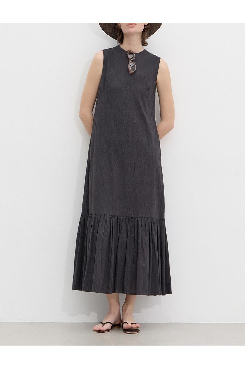 【マルティニーク/martinique】の【MARIHA】ドリーミングビューティードレス ノースリーブ 人気、トレンドファッション・服の通販 founy(ファニー) 　ファッション　Fashion　レディースファッション　Fashion for Women　ワンピース　Dresses　フォーマル・パーティードレス・結婚式用ドレス　Elegant & Casual Dresses　チュニック　Tunic Tops & Dresses　インド　Indian Textile　エレガント 上品　Elegant　ジャケット　Jacket, Outerwear　チュニック　Tunic, Long Top　ドレス　Dress, One-Piece　ネックレス　Necklace, Pendant Necklace　ノースリーブ　Sleeveless, No-Sleeve　フェミニン　Feminine, Girly　フリル　Frill, Ruffle　ロング　Long, Long-Length　新作・新入荷　New Arrivals / New In　 other-1|ID: prp329100004932012 ipo3291000000037017622