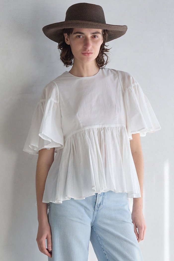 【マルティニーク/martinique】の【MARIHA】フリージアのブラウス インテリア・キッズ・メンズ・レディースファッション・服の通販 founy(ファニー) https://founy.com/ ファッション Fashion レディースファッション Fashion for Women トップス・カットソー Cut & Sew Tops シャツ・ブラウス・オフィスカジュアル Elegant Blouses & Button-Ups インド Indian Textile ギャザー Gathered, Ruffled ショート Short, Short Length スリーブ Sleeve, Long Sleeve / Short Sleeve ドロップ Drop Shoulder, Dropped Style フォルム Silhouette, Form フレア Flare, Flared ペプラム Peplum, Flared Hem ラウンド Round, Round Neck 新作・新入荷 New Arrivals / New In |ID: prp329100004932032 ipo3291000000037017771