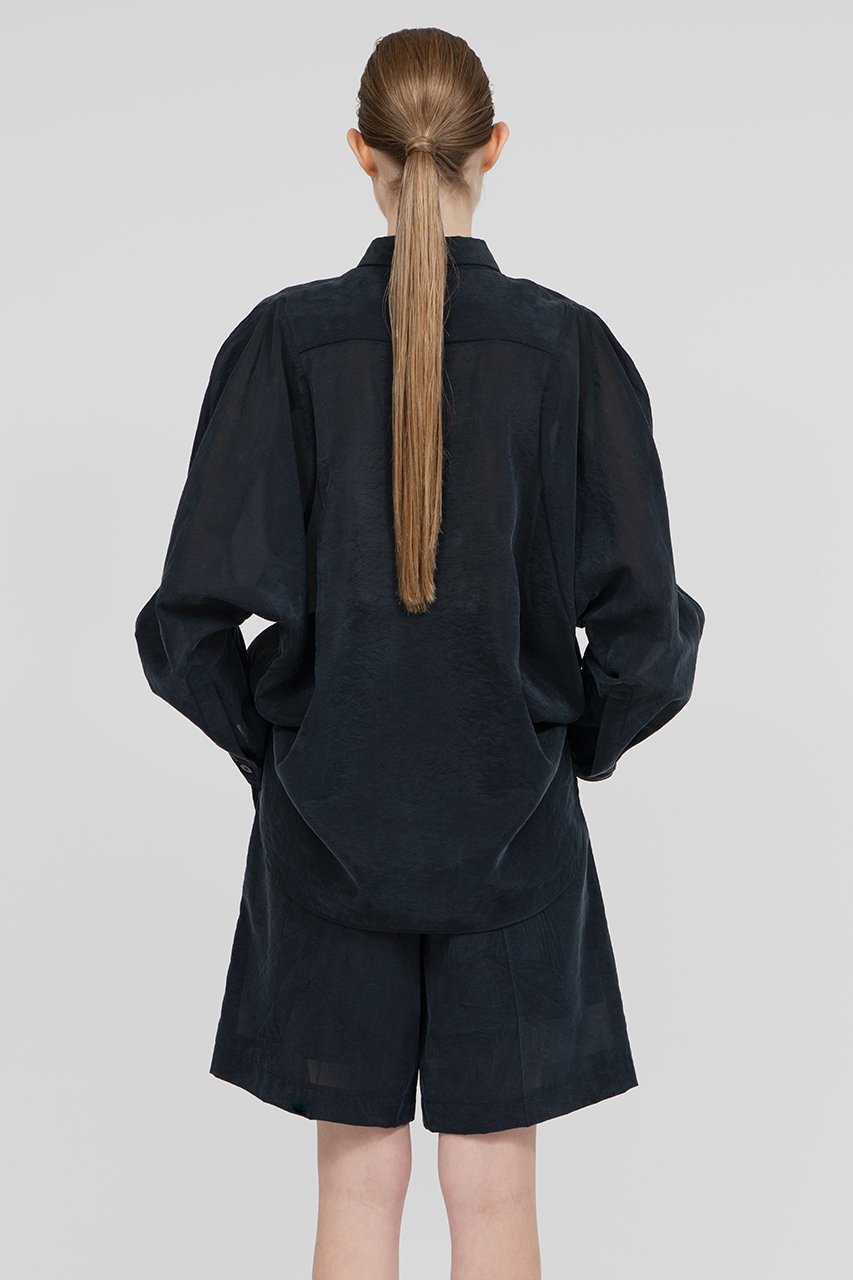 【イロット/IIROT】のライトシアー シャツ 人気、トレンドファッション・服の通販 founy(ファニー) 　ファッション　Fashion　レディースファッション　Fashion for Women　トップス・カットソー　Cut & Sew Tops　シャツ・ブラウス・オフィスカジュアル　Elegant Blouses & Button-Ups　キュプラ　Cupro, Eco Fabric　シアー　Sheer, See-Through　スリーブ　Sleeve, Long Sleeve / Short Sleeve　ドレープ　Drape, Draping Fabric　ピーチ　Peach, Soft Touch　フォルム　Silhouette, Form　ロング　Long, Long-Length　新作・新入荷　New Arrivals / New In　other-8|ID: prp329100004932040 ipo3291000000037017849