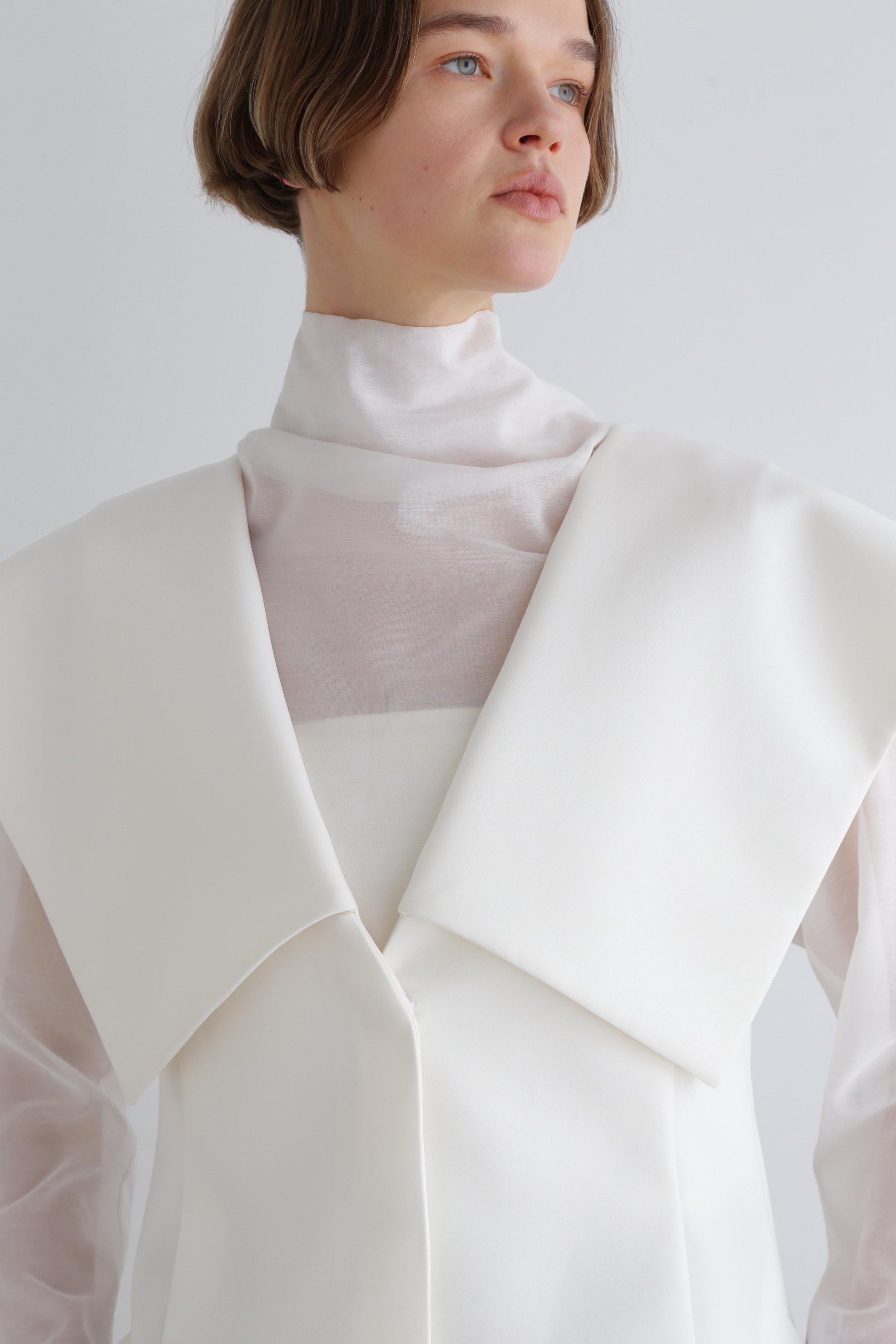 【ル フィル/LE PHIL】のコンフォートダブルクロススクエアカラージレ 人気、トレンドファッション・服の通販 founy(ファニー) 　ファッション　Fashion　レディースファッション　Fashion for Women　アウター　Coat / Outerwear Collection　レディースジャケット・軽アウター　Jackets　コンパクト　Compact, Small Size　ジャケット　Jacket, Outerwear　スクエア　Square, Square Shape　スタンダード　Standard, Basic　ダブル　Double, Double-Breasted　ビッグ　Big, Oversized　フェイス　Face, Facial Design　フェミニン　Feminine, Girly　再入荷　Restock / Back in Stock　other-6|ID: prp329100004932059 ipo3291000000037017994