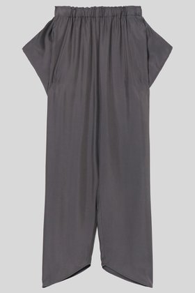 【イロット/IIROT】のchambray ドレープ パンツ 人気、トレンドファッション・服の通販 founy(ファニー) ファッション Fashion レディースファッション Fashion for Women パンツ Pants & Trousers キュプラ Cupro, Eco Fabric ドレープ Drape, Draping Fabric バランス Balance, Style Balance フォルム Silhouette, Form ボトム Bottoms, Lower Wear ポケット Pocket, Pocket Detail リラックス Relax, Relaxed Fit ヴィンテージ Vintage Style 新作・新入荷 New Arrivals / New In |ID:prp329100004932069