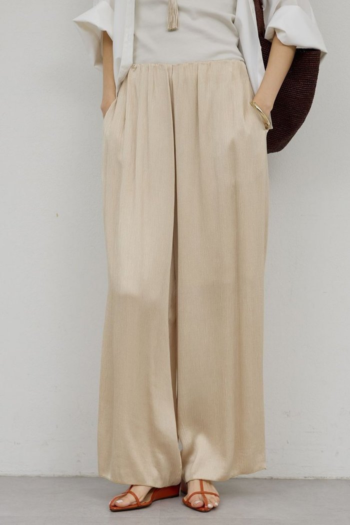 【ガリャルダガランテ/GALLARDAGALANTE】のサテンヨウリュウワイドパンツ インテリア・キッズ・メンズ・レディースファッション・服の通販 founy(ファニー) https://founy.com/ ファッション Fashion レディースファッション Fashion for Women パンツ Pants & Trousers サイドジップ Side Zip, Side Zipper サテン Satin, Glossy Fabric エレガント 上品 Elegant 新作・新入荷 New Arrivals / New In |ID: prp329100004932075 ipo3291000000037018125