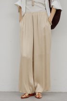 【ガリャルダガランテ/GALLARDAGALANTE】のサテンヨウリュウワイドパンツ ライトベージュ|ID: prp329100004932075 ipo3291000000037018126