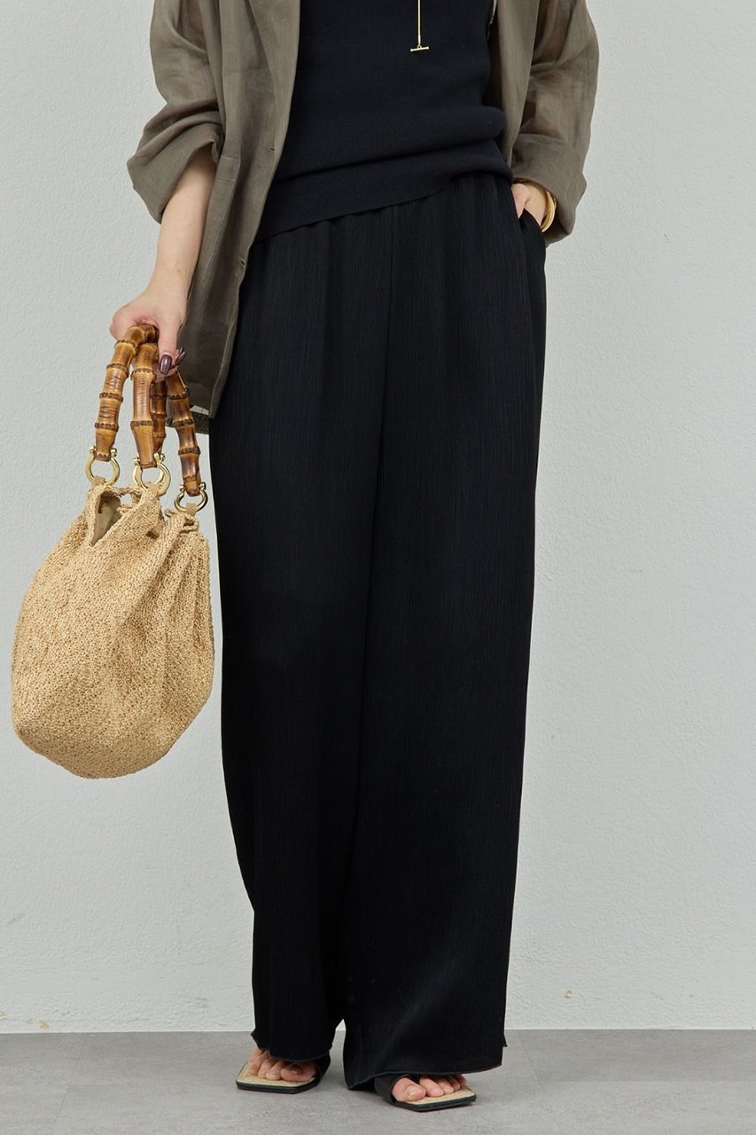 【ガリャルダガランテ/GALLARDAGALANTE】のサテンヨウリュウワイドパンツ インテリア・キッズ・メンズ・レディースファッション・服の通販 founy(ファニー) 　ファッション　Fashion　レディースファッション　Fashion for Women　パンツ　Pants & Trousers　サイドジップ　Side Zip, Side Zipper　サテン　Satin, Glossy Fabric　エレガント 上品　Elegant　新作・新入荷　New Arrivals / New In　ブラック|ID: prp329100004932075 ipo3291000000037018127