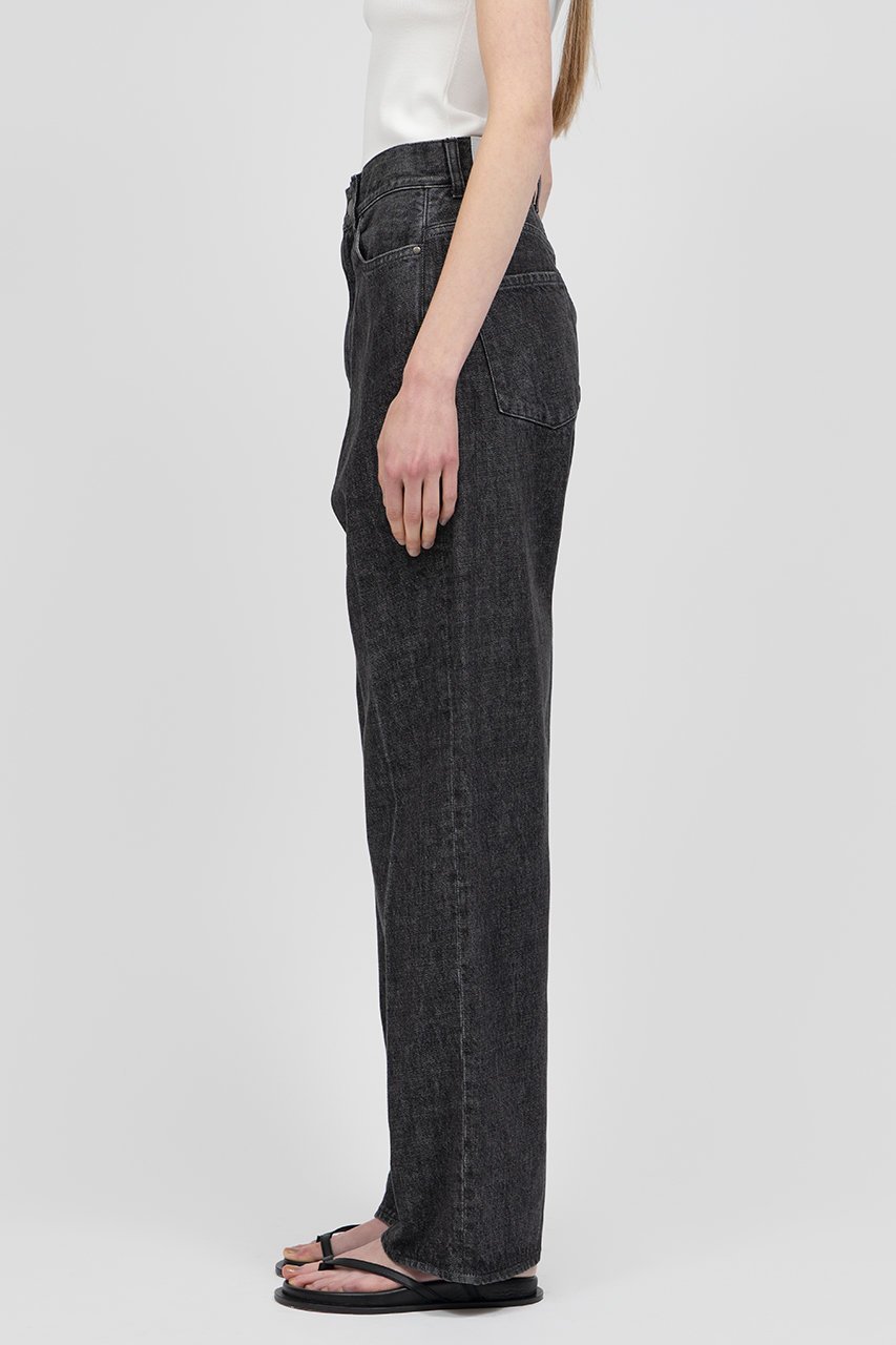 【イロット/IIROT】のテーパード ジーンズ 人気、トレンドファッション・服の通販 founy(ファニー) 　ファッション　Fashion　レディースファッション　Fashion for Women　パンツ　Pants & Trousers　デニムパンツ・ジーンズ・美脚デニム　Denim Jeans & Pants　ジーンズ　Jeans, Denim Pants　スラックス　Slacks, Dress Pants　テーパード　Tapered, Tapered Pants　デニム　Denim, Jeans Material　ハイライズ　High Rise, High Waist　バランス　Balance, Style Balance　エレガント 上品　Elegant　定番　Standard, Basic Item　新作・新入荷　New Arrivals / New In　other-8|ID: prp329100004932083 ipo3291000000037018207