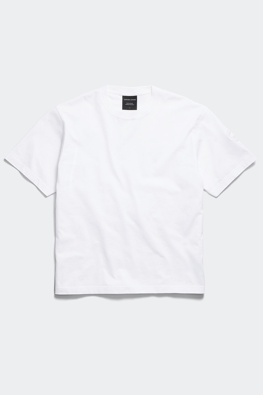 【カナダグース/CANADA GOOSE / MEN】の【MEN】1328MT Novo T-shirt with tonal disc ノヴォ Tシャツ インテリア・キッズ・メンズ・レディースファッション・服の通販 founy(ファニー) 　ファッション　Fashion　メンズファッション　Fashion for Men　トップス・カットソー　Cut & Sew Tops　メンズシャツ　Shirts　ショート　Short, Short Length　スリーブ　Sleeve, Long Sleeve / Short Sleeve　フィット　Fit, Slim Fit　フォルム　Silhouette, Form　リブニット　Rib Knit, Ribbed Knit　リラックス　Relax, Relaxed Fit　定番　Standard, Basic Item　オプティックホワイト|ID: prp329100004932111 ipo3291000000037018480