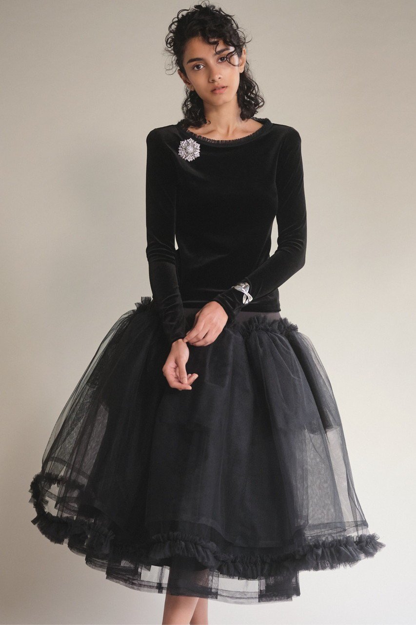 【デイジーリン/DAISY LIN】のVelour Top “Symphony” 人気、トレンドファッション・服の通販 founy(ファニー) 　ファッション　Fashion　レディースファッション　Fashion for Women　トップス・カットソー　Cut & Sew Tops　シャツ・ブラウス・オフィスカジュアル　Elegant Blouses & Button-Ups　ロングTシャツ・Tシャツ　Longline T-Shirts & Tees　カットソー・ベーシックTシャツ　Cut-and-Sewn Tops / Stretch Tees & Basics　ベロアトップス　Velour Tops / Velvet-Look Items　ウォッシャブル　Machine Washable　ストレッチ　Stretch, Stretchy Fabric　スリーブ　Sleeve, Long Sleeve / Short Sleeve　フィット　Fit, Slim Fit　フォーマル　Formal, Dressy　ベロア　Velour, Soft Velvet　ロング　Long, Long-Length　エレガント 上品　Elegant　洗える　Machine Washable　other-5|ID: prp329100004932195 ipo3291000000037019161