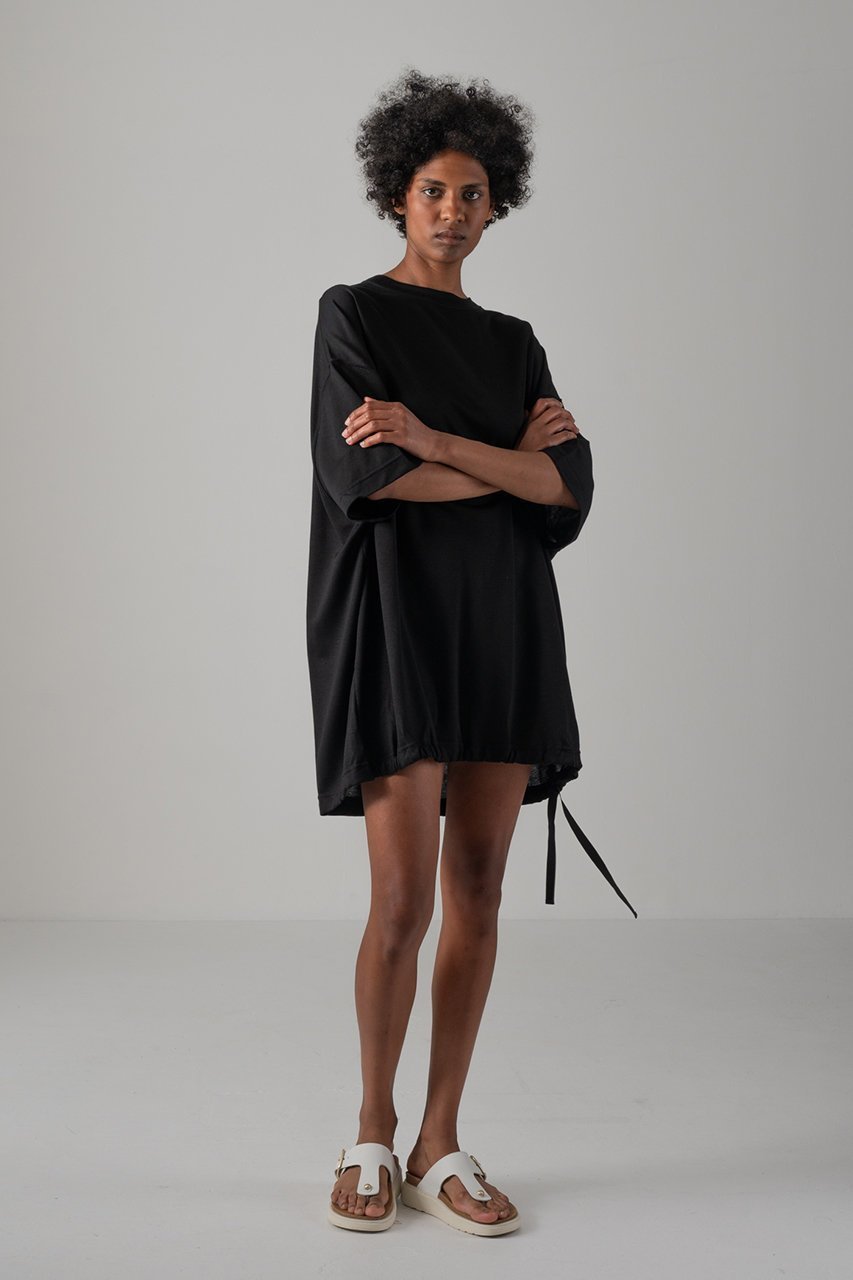 【コグ ザビッグスモーク/COGTHEBIGSMOKE】の59 BOWIE T SHIRT 人気、トレンドファッション・服の通販 founy(ファニー) 　ファッション　Fashion　レディースファッション　Fashion for Women　トップス・カットソー　Cut & Sew Tops　シャツ・ブラウス・オフィスカジュアル　Elegant Blouses & Button-Ups　ロングTシャツ・Tシャツ　Longline T-Shirts & Tees　カットソー・ベーシックTシャツ　Cut-and-Sewn Tops / Stretch Tees & Basics　なめらか　Smooth, Silky Texture　ショート　Short, Short Length　シンプル　Simple, Minimal　スリーブ　Sleeve, Long Sleeve / Short Sleeve　ドレス　Dress, One-Piece　パターン　Pattern, Design Print　フォルム　Silhouette, Form　ブラウジング　Blouson Silhouette, Cinched Waist　リボン　Ribbon, Bow　other-8|ID: prp329100004932233 ipo3291000000037019548