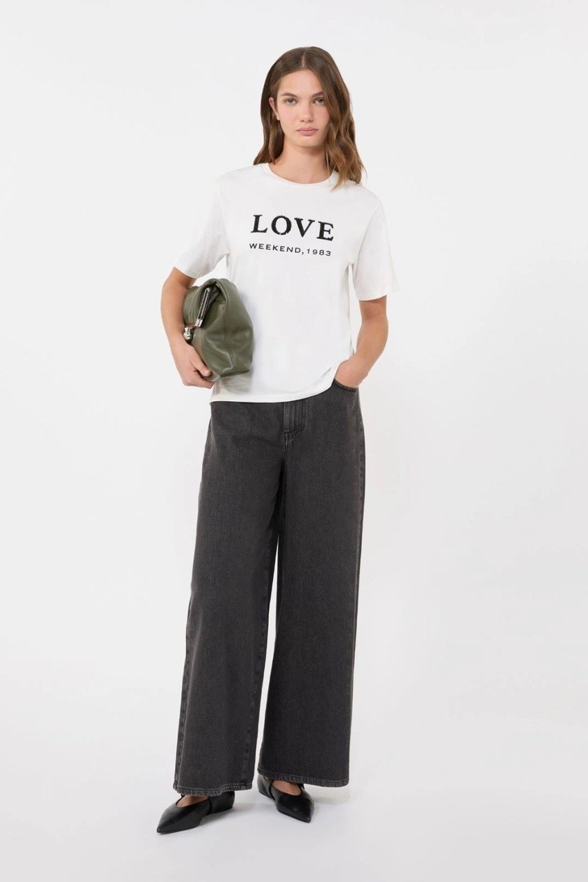 【マックスマーラ/Max Mara】の【Weekend Max Mara】AGILE Tシャツ 人気、トレンドファッション・服の通販 founy(ファニー) 　ファッション　Fashion　レディースファッション　Fashion for Women　トップス・カットソー　Cut & Sew Tops　シャツ・ブラウス・オフィスカジュアル　Elegant Blouses & Button-Ups　ロングTシャツ・Tシャツ　Longline T-Shirts & Tees　カットソー・ベーシックTシャツ　Cut-and-Sewn Tops / Stretch Tees & Basics　ショート　Short, Short Length　ジャケット　Jacket, Outerwear　スリーブ　Sleeve, Long Sleeve / Short Sleeve　デニム　Denim, Jeans Material　フロント　Front, Front Design　ワイド　Wide, Wide Fit　other-7|ID: prp329100004932323 ipo3291000000037020248