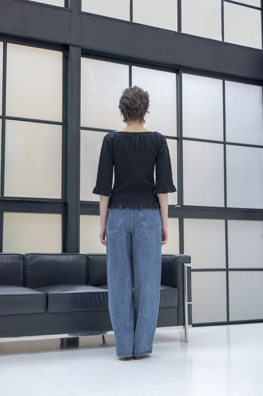 【マーレット/MERLETTE】のAPOLLINE コットンジャージー ハンドスモッキングフリルカットソー 人気、トレンドファッション・服の通販 founy(ファニー) 　ファッション　Fashion　レディースファッション　Fashion for Women　トップス・カットソー　Cut & Sew Tops　シャツ・ブラウス・オフィスカジュアル　Elegant Blouses & Button-Ups　ロングTシャツ・Tシャツ　Longline T-Shirts & Tees　カットソー・ベーシックTシャツ　Cut-and-Sewn Tops / Stretch Tees & Basics　なめらか　Smooth, Silky Texture　カットソー　Cut and Sewn Top　ショート　Short, Short Length　スモッキング　Smocking, Gathered Stitching　スリーブ　Sleeve, Long Sleeve / Short Sleeve　フリル　Frill, Ruffle　other-8|ID: prp329100004932351 ipo3291000000037020480