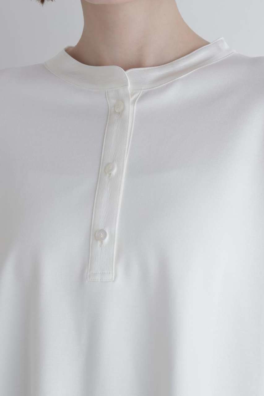 【ル フィル/LE PHIL】のヴィスポンチトップス 人気、トレンドファッション・服の通販 founy(ファニー) 　ファッション　Fashion　レディースファッション　Fashion for Women　トップス・カットソー　Cut & Sew Tops　シャツ・ブラウス・オフィスカジュアル　Elegant Blouses & Button-Ups　ロングTシャツ・Tシャツ　Longline T-Shirts & Tees　カットソー・ベーシックTシャツ　Cut-and-Sewn Tops / Stretch Tees & Basics　エレガント 上品　Elegant　サテン　Satin, Glossy Fabric　スリーブ　Sleeve, Long Sleeve / Short Sleeve　パターン　Pattern, Design Print　ビッグ　Big, Oversized　ボトム　Bottoms, Lower Wear　ロング　Long, Long-Length　other-8|ID: prp329100004932359 ipo3291000000037020555