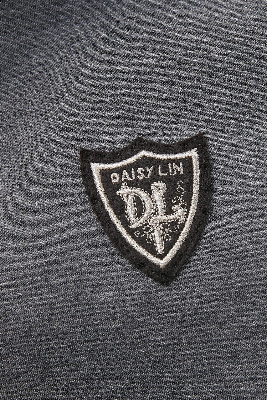 【デイジーリン/DAISY LIN】のミルフィーユスウェット“Daisy Parka” 人気、トレンドファッション・服の通販 founy(ファニー) 　ファッション　Fashion　レディースファッション　Fashion for Women　トップス・カットソー　Cut & Sew Tops　シャツ・ブラウス・オフィスカジュアル　Elegant Blouses & Button-Ups　レディースパーカー・カジュアルフーディー　Casual Hoodies & Sweatshirts　ロングTシャツ・Tシャツ　Longline T-Shirts & Tees　スウェット・クルーネックトップス　Sweatshirts & Crewnecks / Relaxed Fit Sweat Tops　カットソー・ベーシックTシャツ　Cut-and-Sewn Tops / Stretch Tees & Basics　インナー　Innerwear　ウォッシャブル　Machine Washable　軽量　Lightweight, Ultra Light　ショルダー　Shoulder, Shoulder Strap　スウェット / スエット　Sweatshirt, Sweatwear　ストレッチ　Stretch, Stretchy Fabric　スリーブ　Sleeve, Long Sleeve / Short Sleeve　ドロップ　Drop Shoulder, Dropped Style　人気　Popular, Best Seller　バランス　Balance, Style Balance　フロント　Front, Front Design　ボックス　Boxy, Box Shape　ポケット　Pocket, Pocket Detail　リラックス　Relax, Relaxed Fit　旅行　Travel　エレガント 上品　Elegant　新作・新入荷　New Arrivals / New In　other-4|ID: prp329100004932380 ipo3291000000037020748