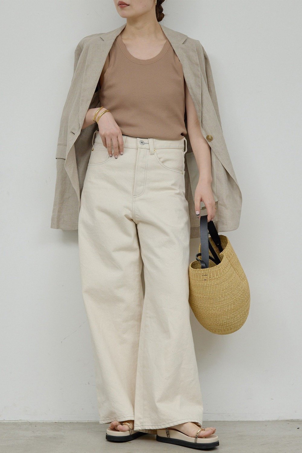 【ガリャルダガランテ/GALLARDAGALANTE】のリブタンクトップ 人気、トレンドファッション・服の通販 founy(ファニー) 　ファッション　Fashion　レディースファッション　Fashion for Women　トップス・カットソー　Cut & Sew Tops　キャミソール&ノースリーブ　Camisoles & Sleeveless Tops　シャツ・ブラウス・オフィスカジュアル　Elegant Blouses & Button-Ups　ロングTシャツ・Tシャツ　Longline T-Shirts & Tees　カットソー・ベーシックTシャツ　Cut-and-Sewn Tops / Stretch Tees & Basics　インナー　Innerwear　エレガント 上品　Elegant　キャミソール　Camisole, Spaghetti Strap Top　タンク　Tank Top, Sleeveless Top　other-2|ID: prp329100004932400 ipo3291000000037020907