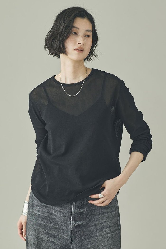 【カレンソロジー/Curensology】のチュールロングスリーブTシャツ インテリア・キッズ・メンズ・レディースファッション・服の通販 founy(ファニー) https://founy.com/ ファッション Fashion レディースファッション Fashion for Women トップス・カットソー Cut & Sew Tops シャツ・ブラウス・オフィスカジュアル Elegant Blouses & Button-Ups ロングTシャツ・Tシャツ Longline T-Shirts & Tees カットソー・ベーシックTシャツ Cut-and-Sewn Tops / Stretch Tees & Basics インナー Innerwear シアー Sheer, See-Through ストレッチ Stretch, Stretchy Fabric スリーブ Sleeve, Long Sleeve / Short Sleeve 人気 Popular, Best Seller フィット Fit, Slim Fit ロング Long, Long-Length 新作・新入荷 New Arrivals / New In |ID: prp329100004932405 ipo3291000000037020942