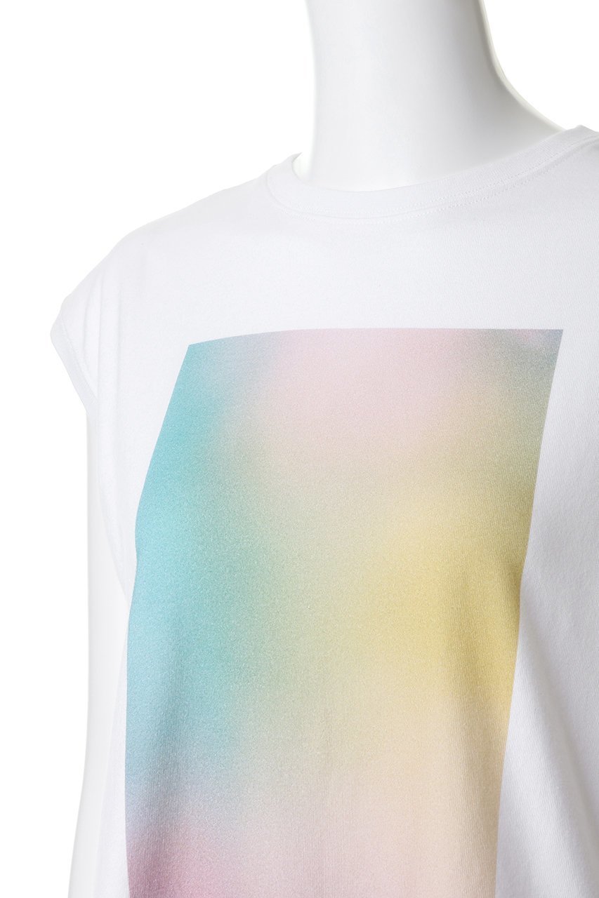 【スリー ドッツ/three dots】のグラフィックT タンクトップ 人気、トレンドファッション・服の通販 founy(ファニー) 　ファッション　Fashion　レディースファッション　Fashion for Women　トップス・カットソー　Cut & Sew Tops　キャミソール&ノースリーブ　Camisoles & Sleeveless Tops　シャツ・ブラウス・オフィスカジュアル　Elegant Blouses & Button-Ups　ロングTシャツ・Tシャツ　Longline T-Shirts & Tees　カットソー・ベーシックTシャツ　Cut-and-Sewn Tops / Stretch Tees & Basics　キャミソール　Camisole, Spaghetti Strap Top　グラフィック　Graphic, Graphic Design　シンプル　Simple, Minimal　スリット　Slit, Slit Detail　タンク　Tank Top, Sleeveless Top　フロント　Front, Front Design　プリント　Print, Printed Pattern　ボトム　Bottoms, Lower Wear　other-5|ID: prp329100004932429 ipo3291000000037021164